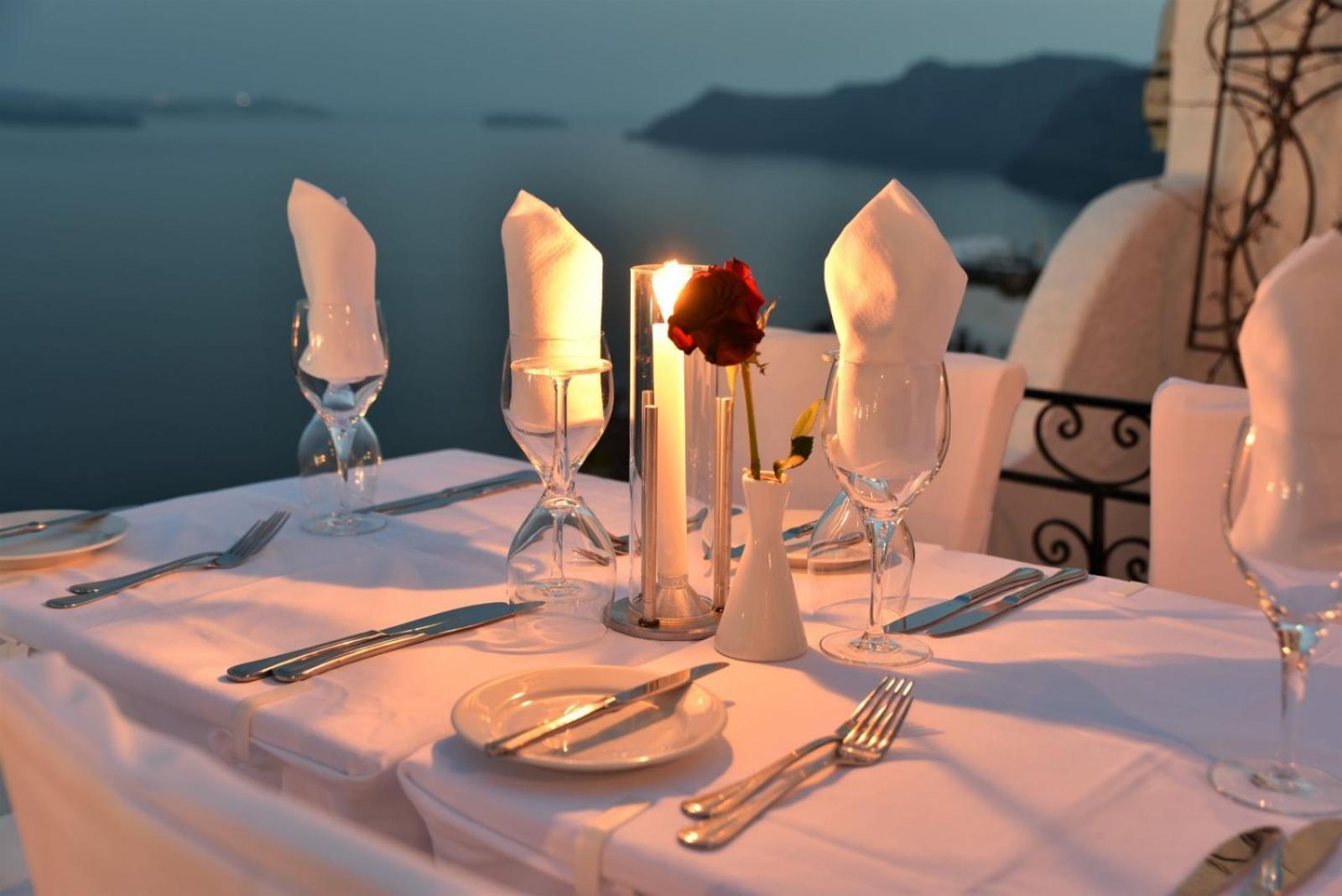 Apartment Stunning River View 2brs At Vinhomes Landmark 81 *