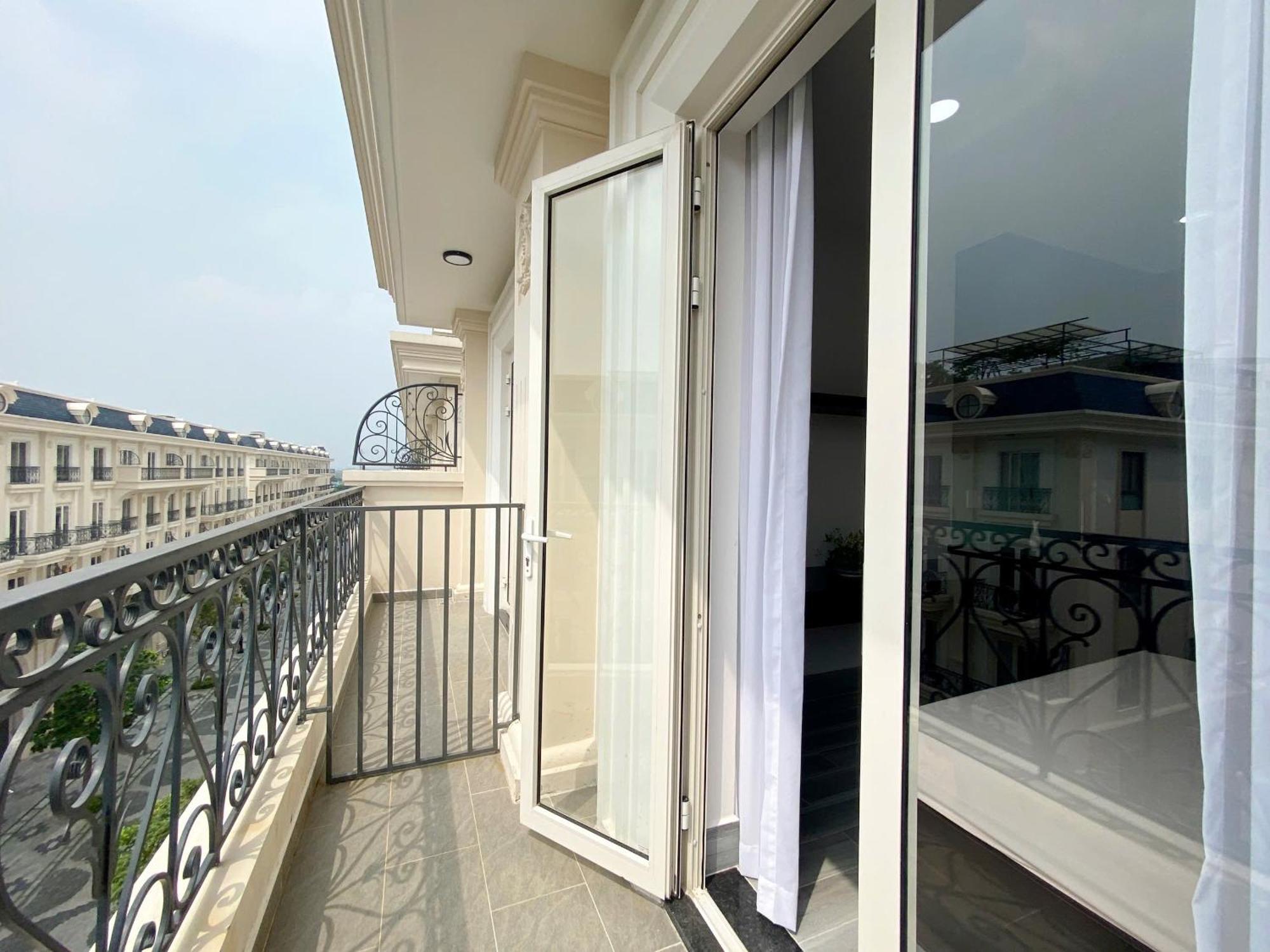 Apartment Ho Dich Vu Pho Royal Phuc - Doc Quyen Tothome Ho Chi Minh City