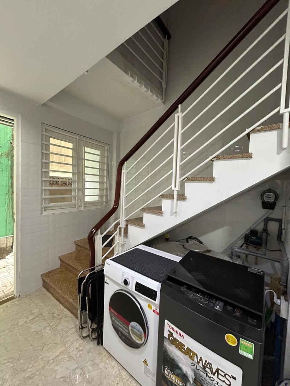 Spacious 1br Private Balcony & Cozy Netflix Apartment