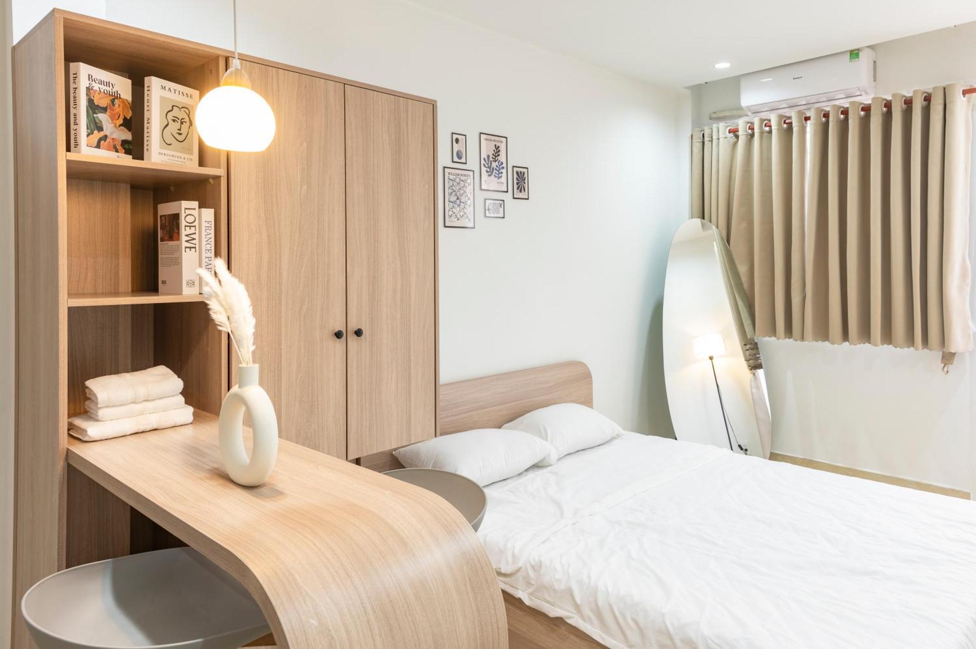 Apartment Spacious 1br Private Balcony & Cozy Netflix Ho Chi Minh City
