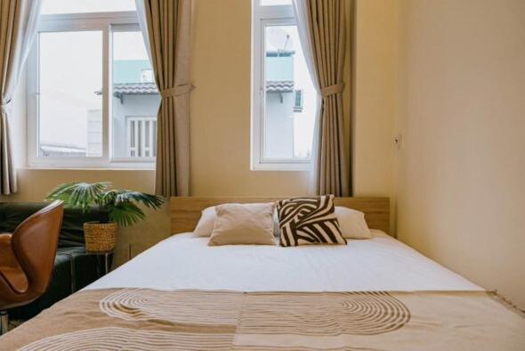 Duplex Near D1 With Floor To Ceiling Window * TP. Hồ Chí Minh