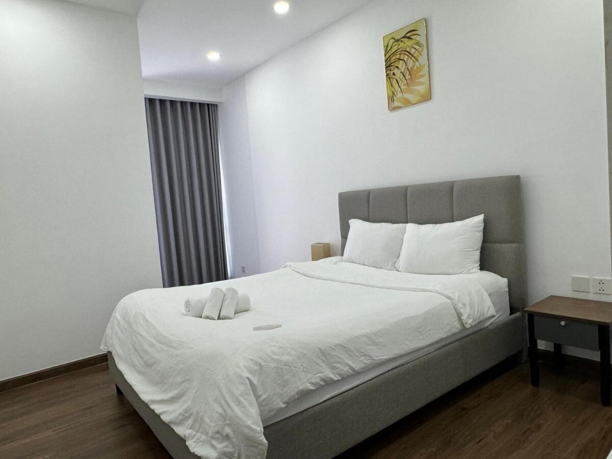 Apartment 3brs Opal - Saigon Pearl With River View *