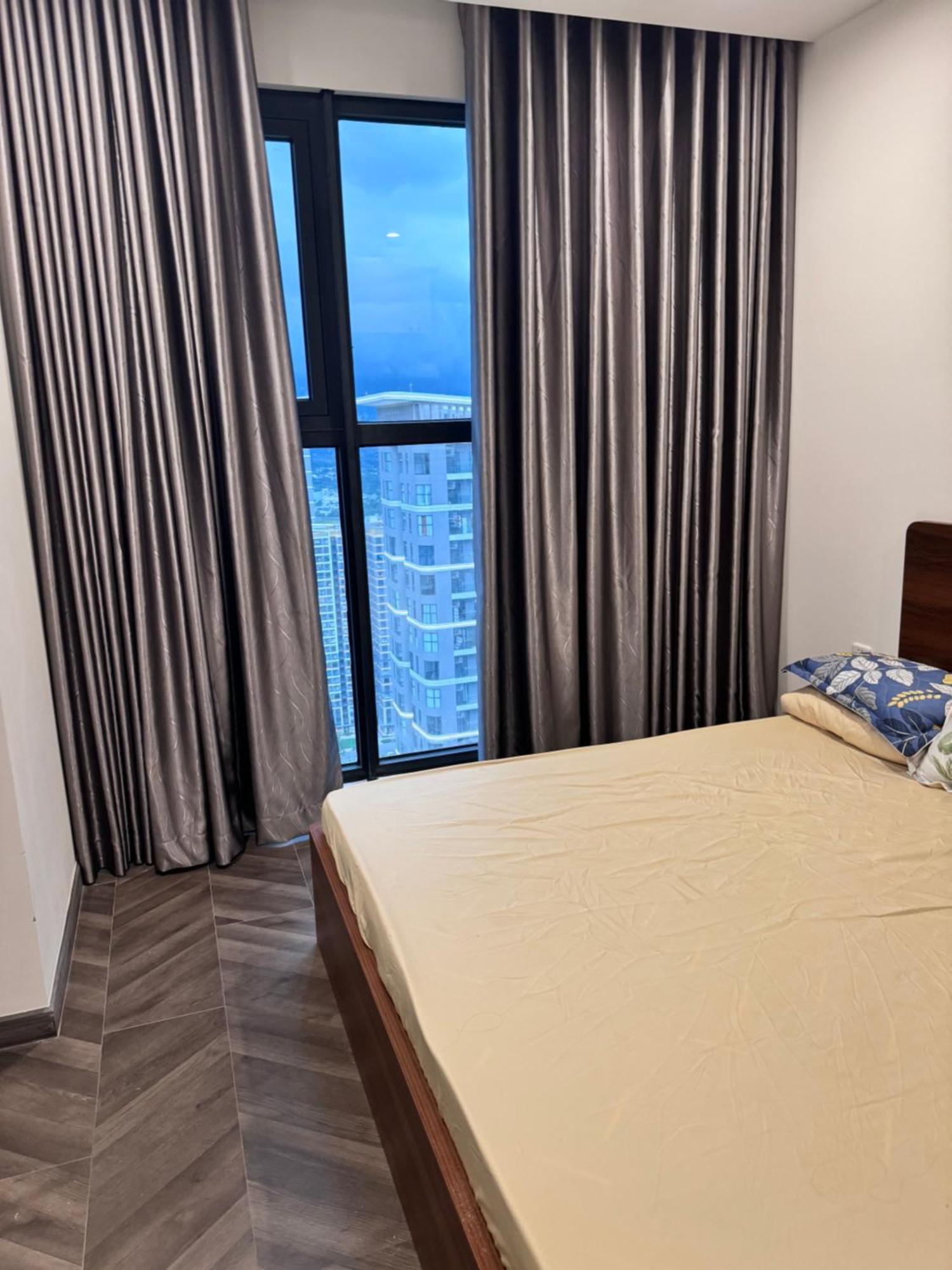 Vinhomes Quan 9 1pn The Berverly Doi Dien Cong Vien Apartment