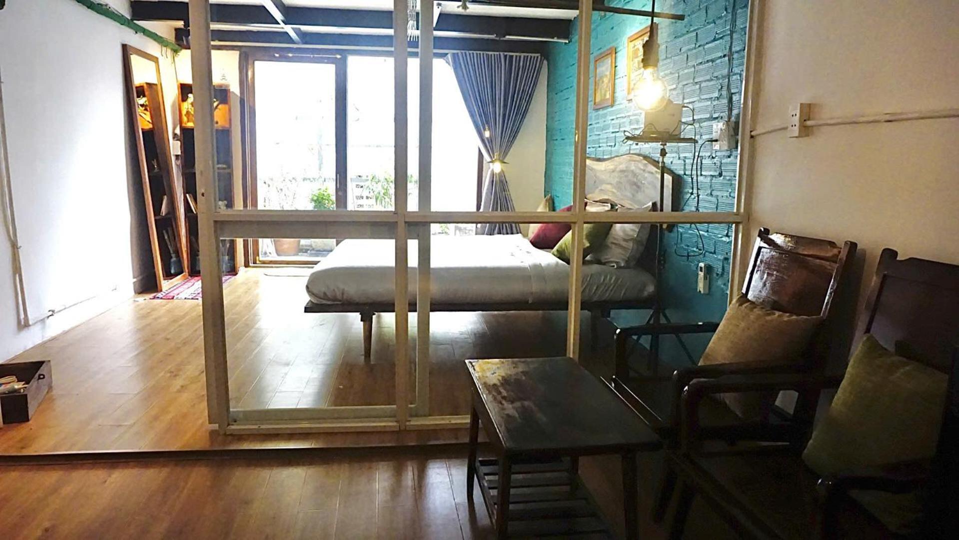Apartment A Vintage Bedroom In District 1 Ho Chi Minh City