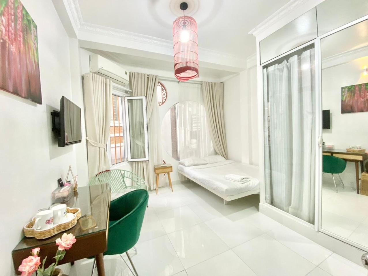 Cherry Blossom Apartment