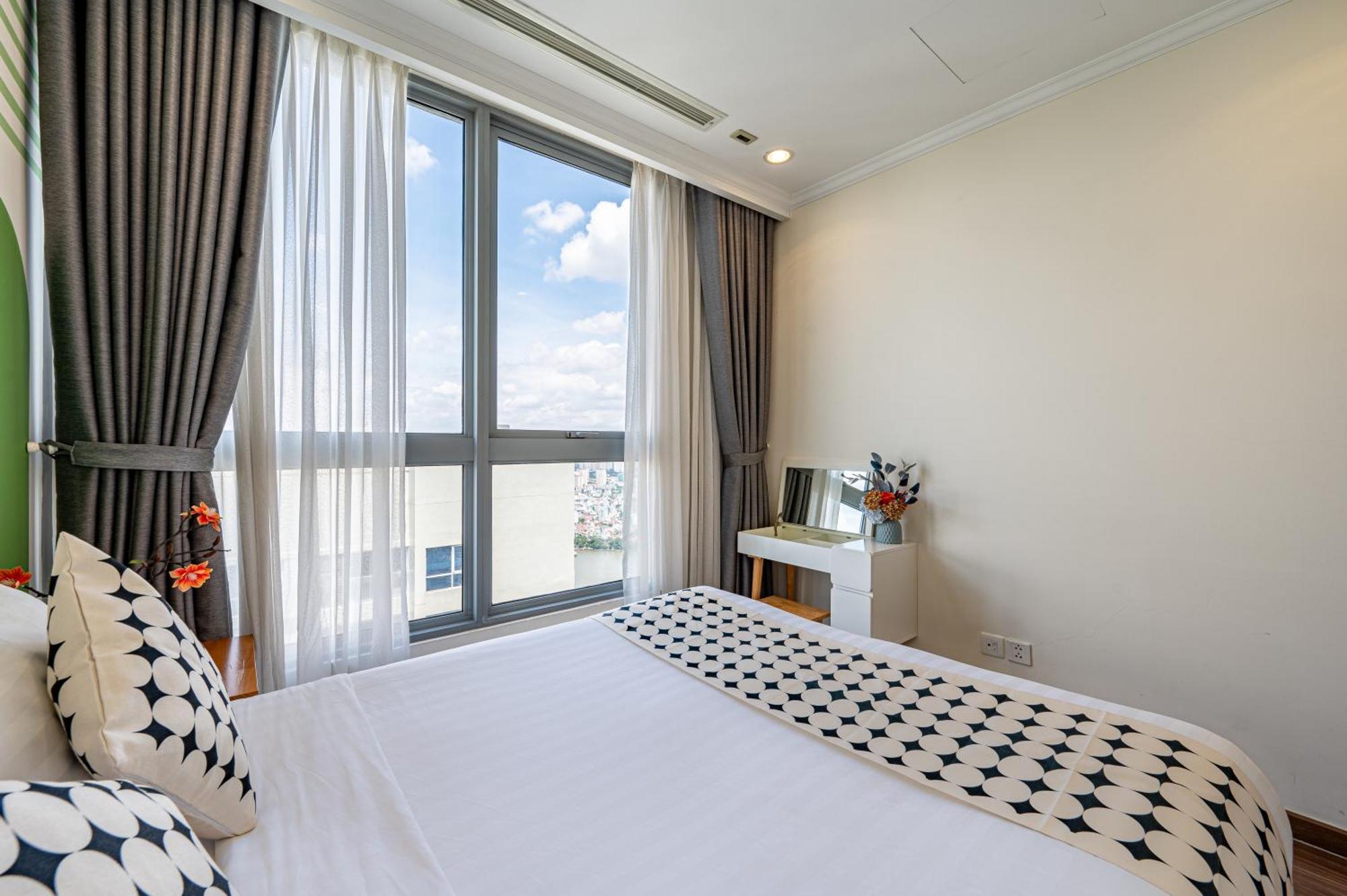 Apartment Vinhomes Saigon Romantic