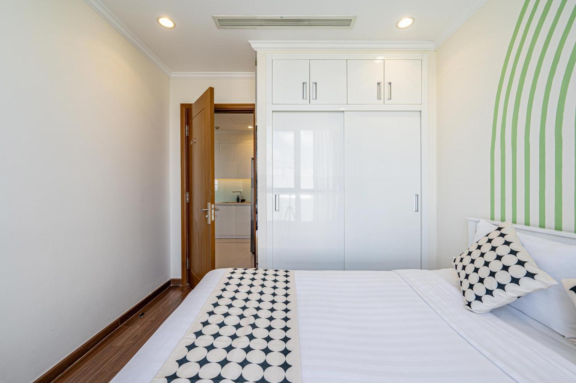 Vinhomes Saigon Romantic *