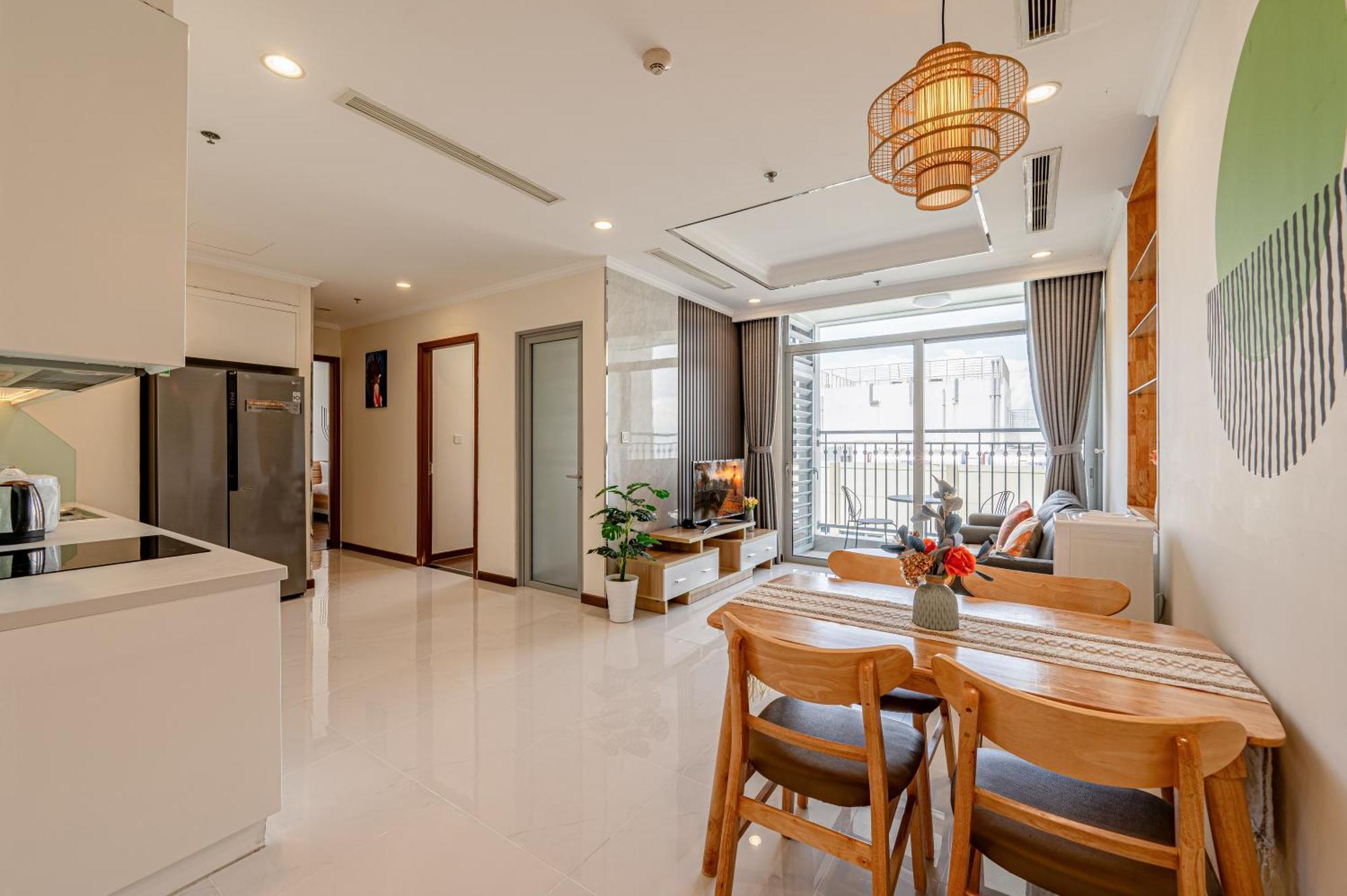 Vinhomes Saigon Romantic Apartment Ho Chi Minh City