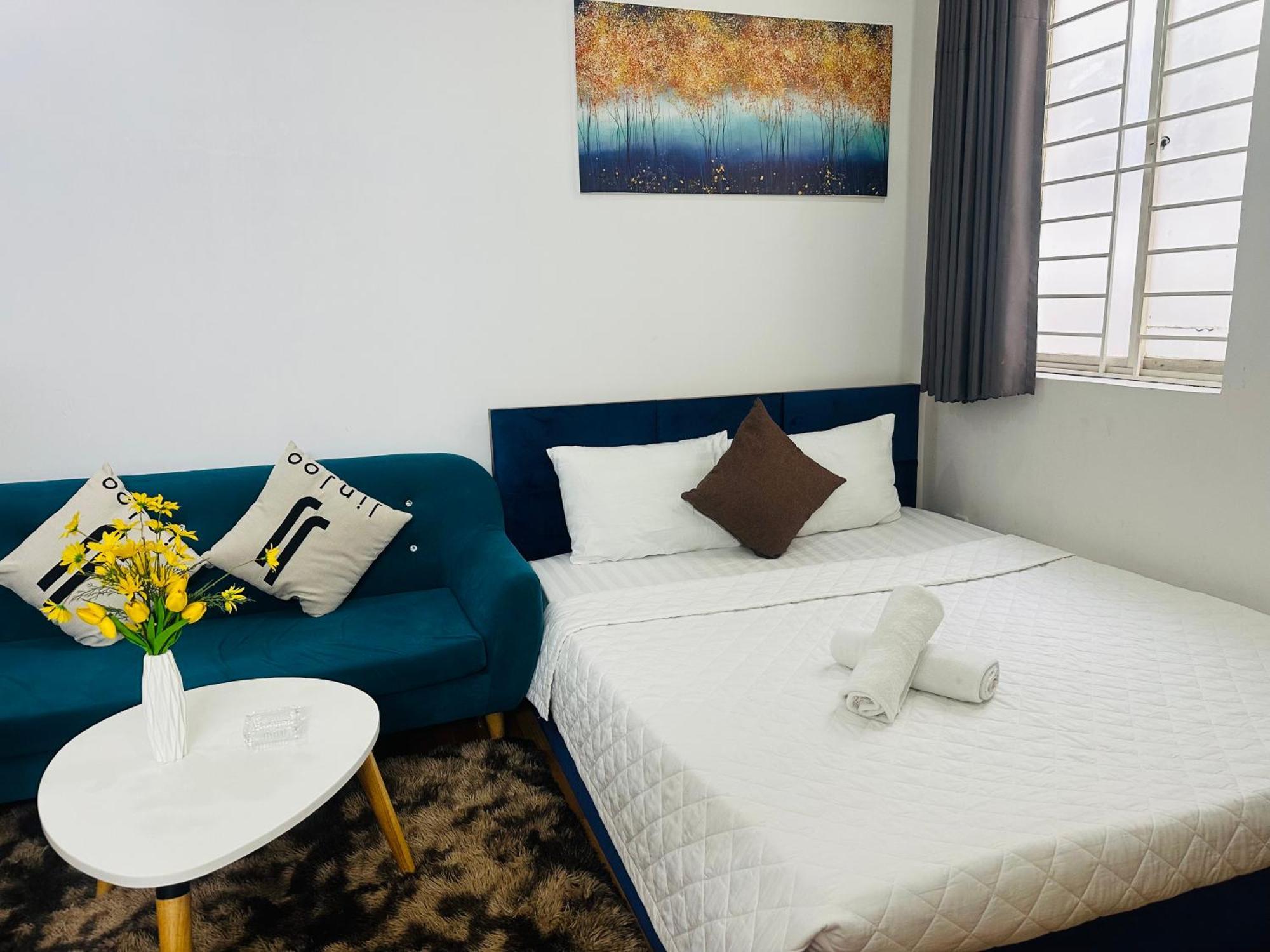 Apartment Sunny Romantic Saigon *