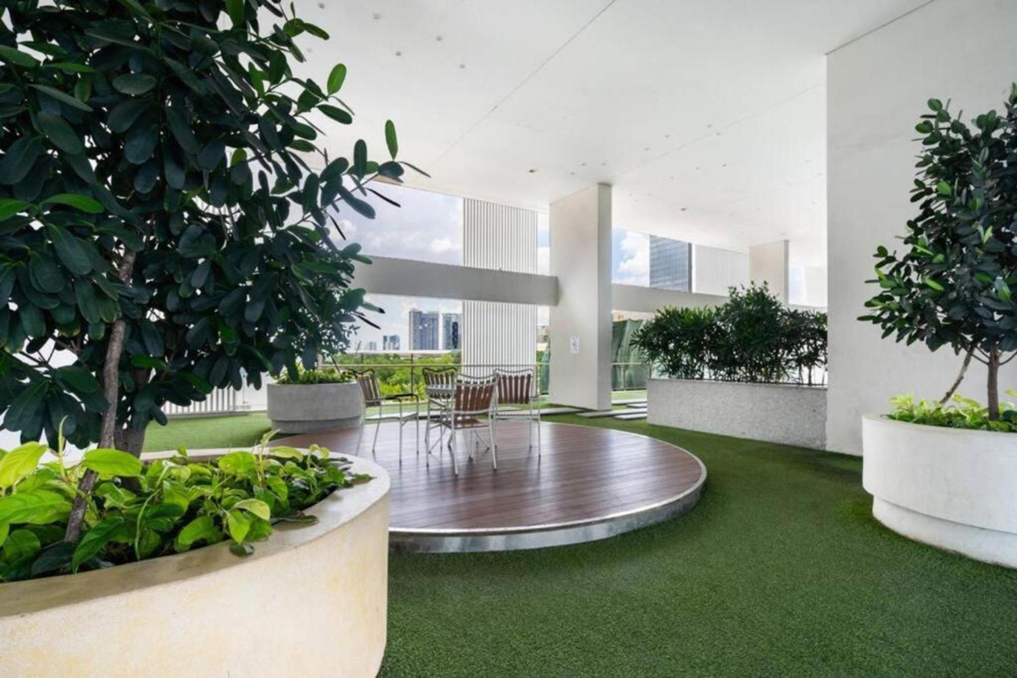 Apartment Cozy 3-br In The Center Of District 7 *
