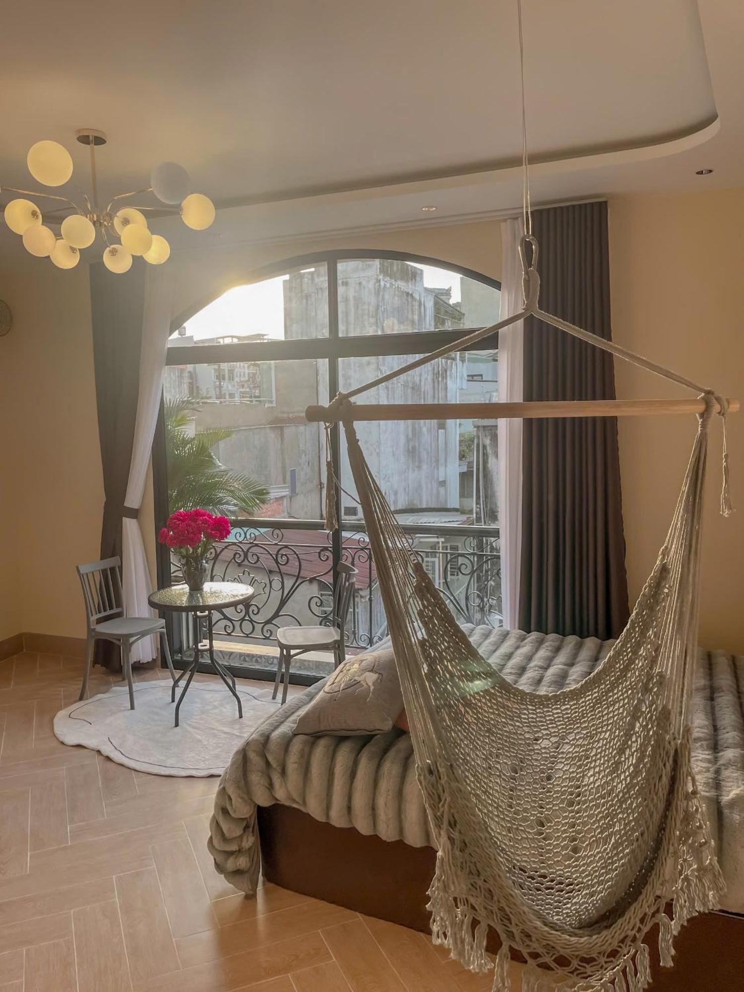 Apartment Luxury 5 Bedroom Townhouse In The Centre *