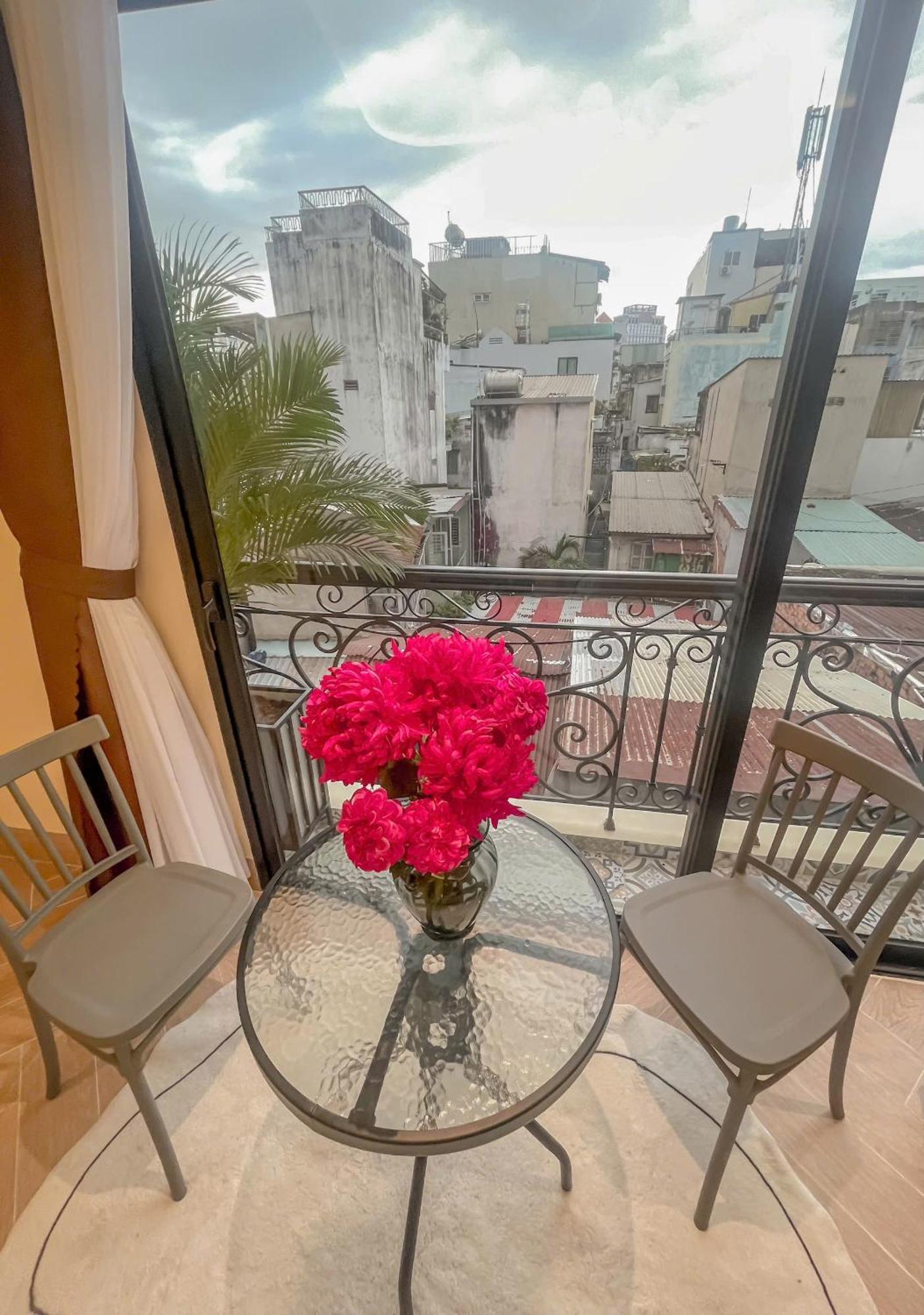 Luxury 5 Bedroom Townhouse In The Centre Apartment