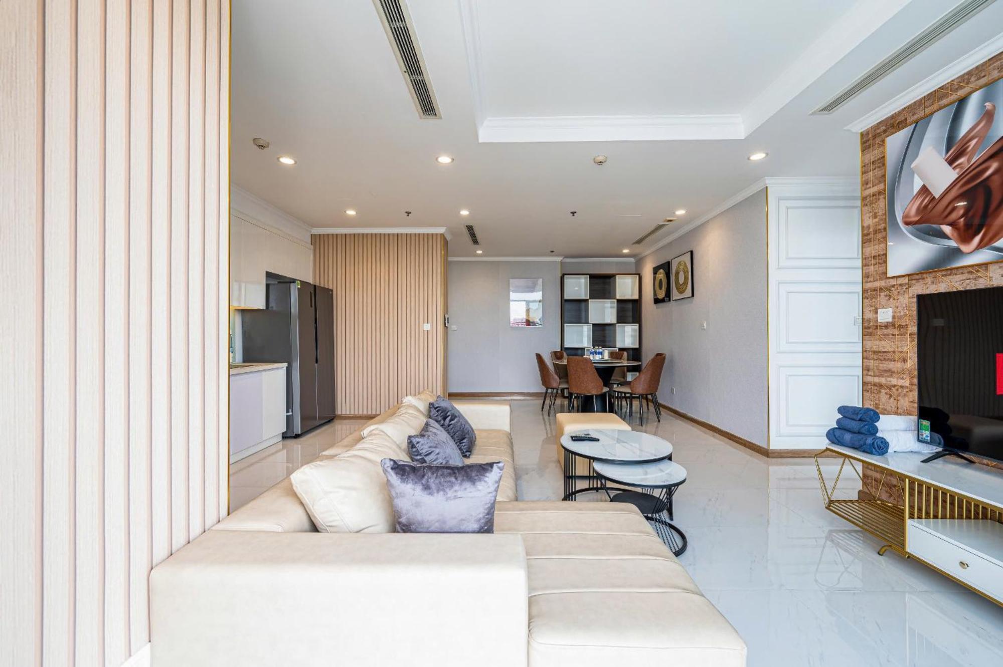 Vinhomes Hobang Luxury Apartment *