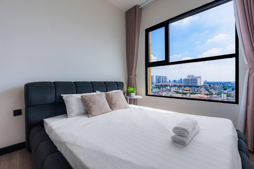Apartment 2 Bedroom Minimal Luxury Ho Chi Minh City