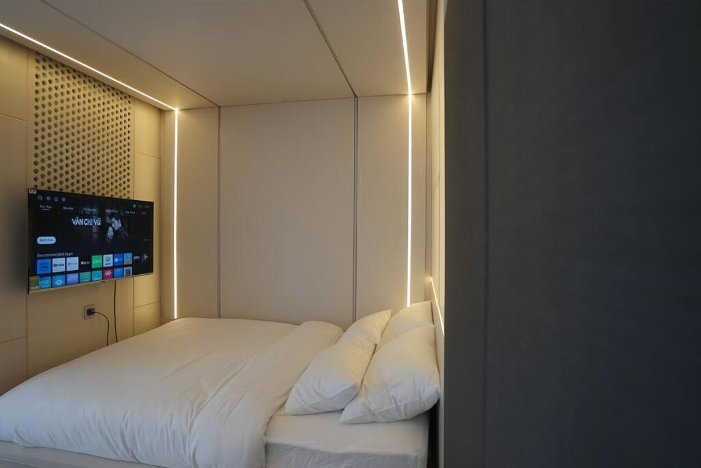 Compact Lifestyle District 1 * Ho Chi Minh City