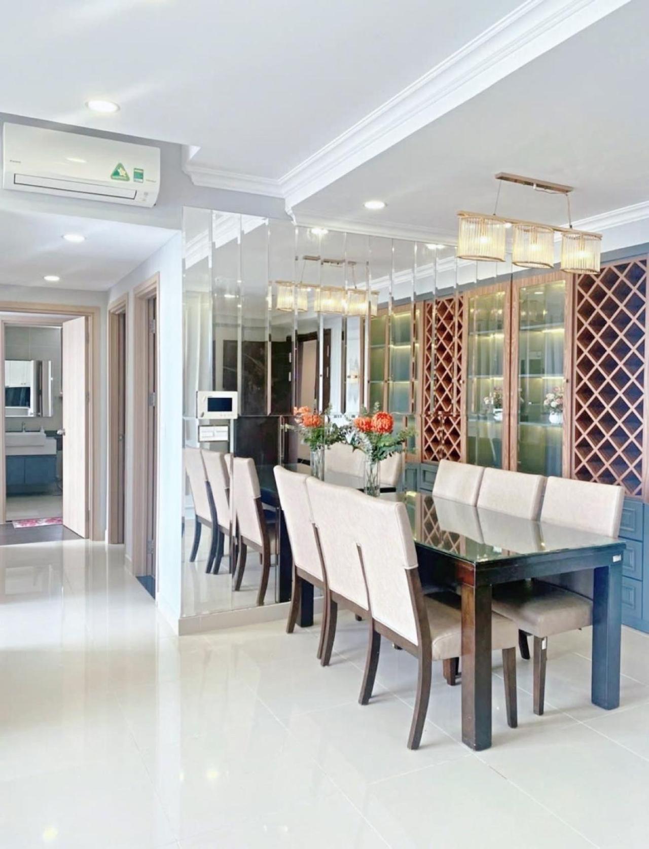Yourhomes 3br River Gate Apartment Ho Chi Minh City