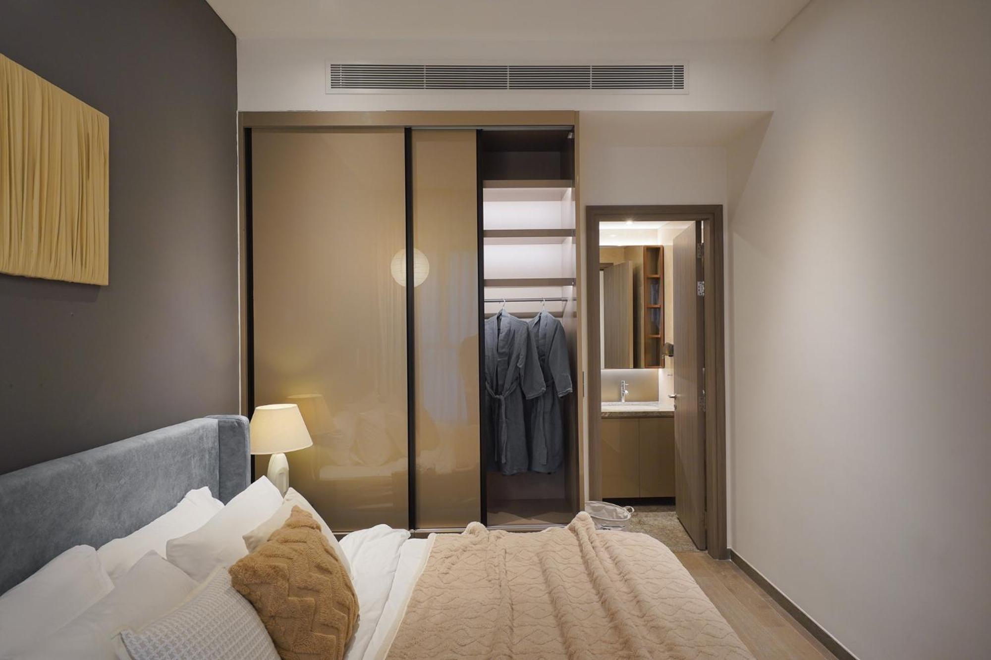 Apartment Marq District 1 Elite Apartel By Ssens