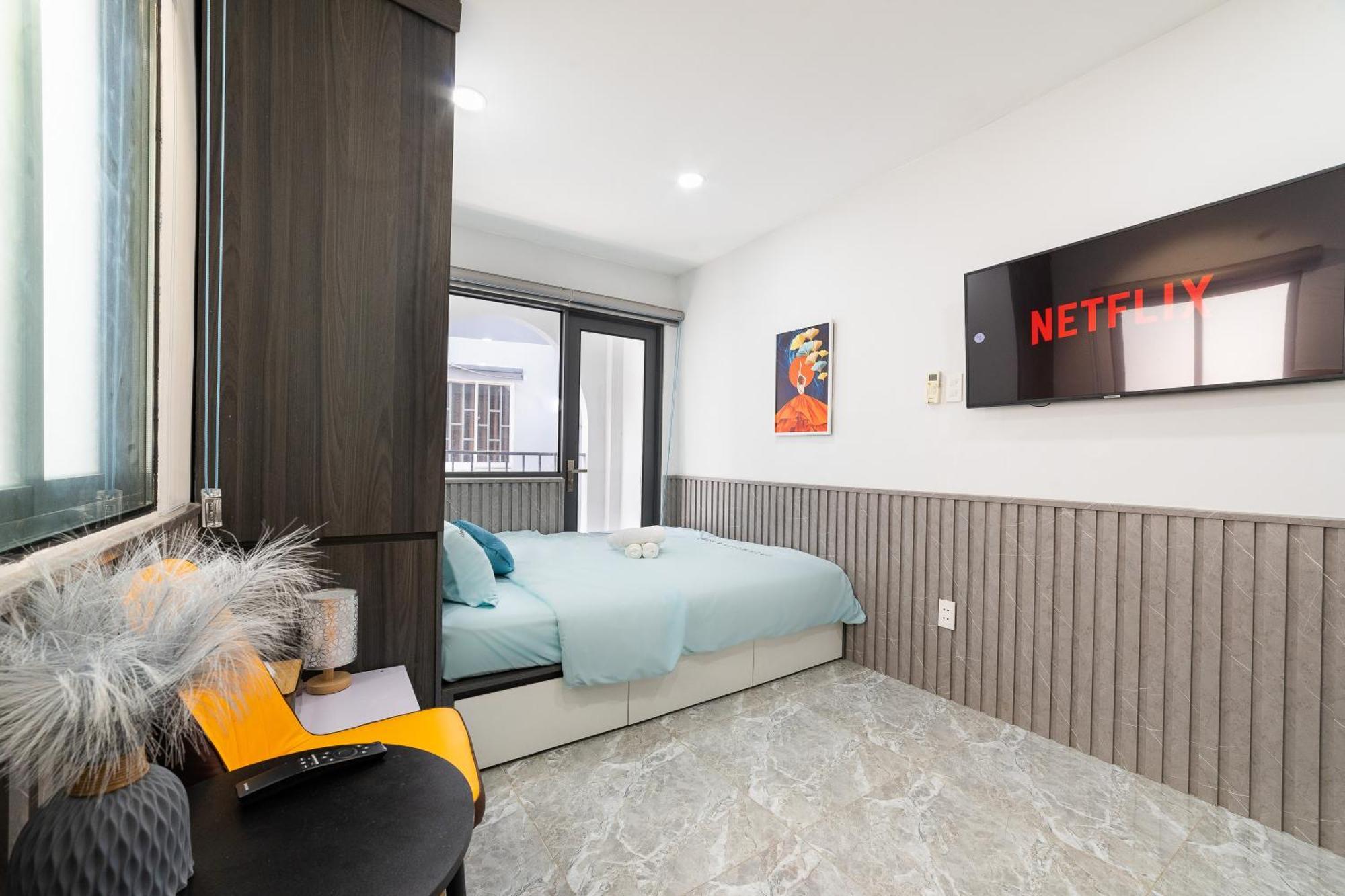 Super Cheap - Balcony & Netflix - Bui Vien Ho Chi Minh City