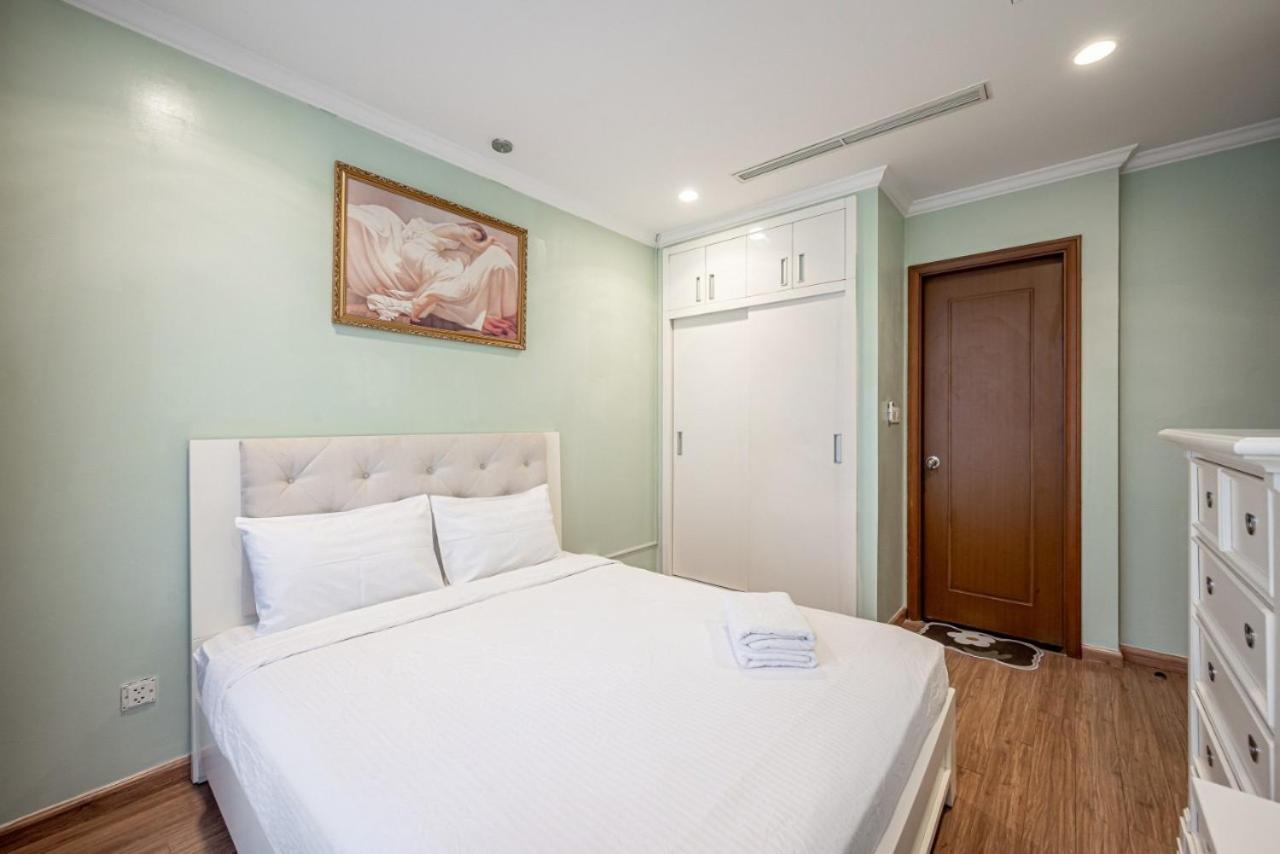 Apartment 3br Landmark 2 Vinhome Park *