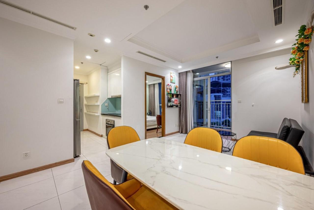 3br Landmark 2 Vinhome Park * Ho Chi Minh City