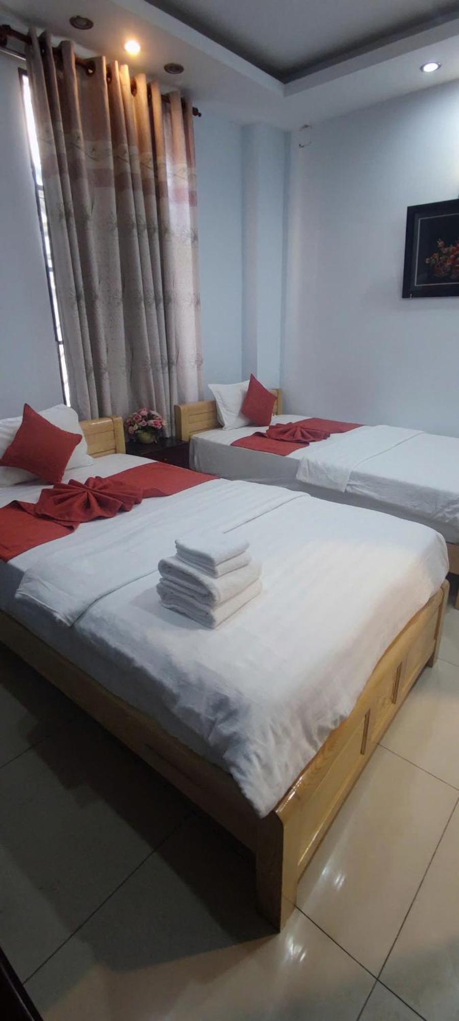 Khách sạn Tuan Long