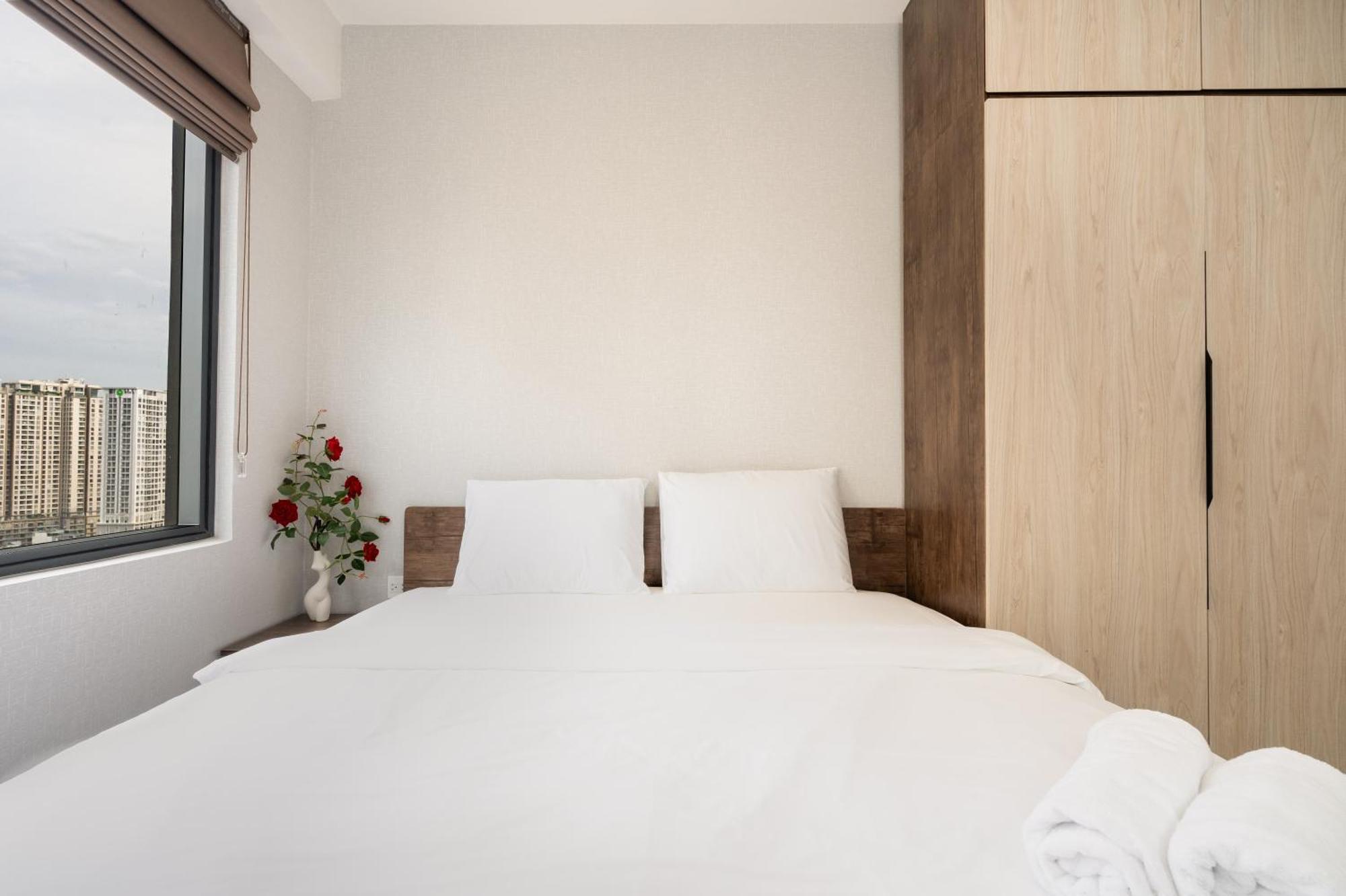 Apartment Aris Soho Balcony Saigon District 1 Ho Chi Minh City