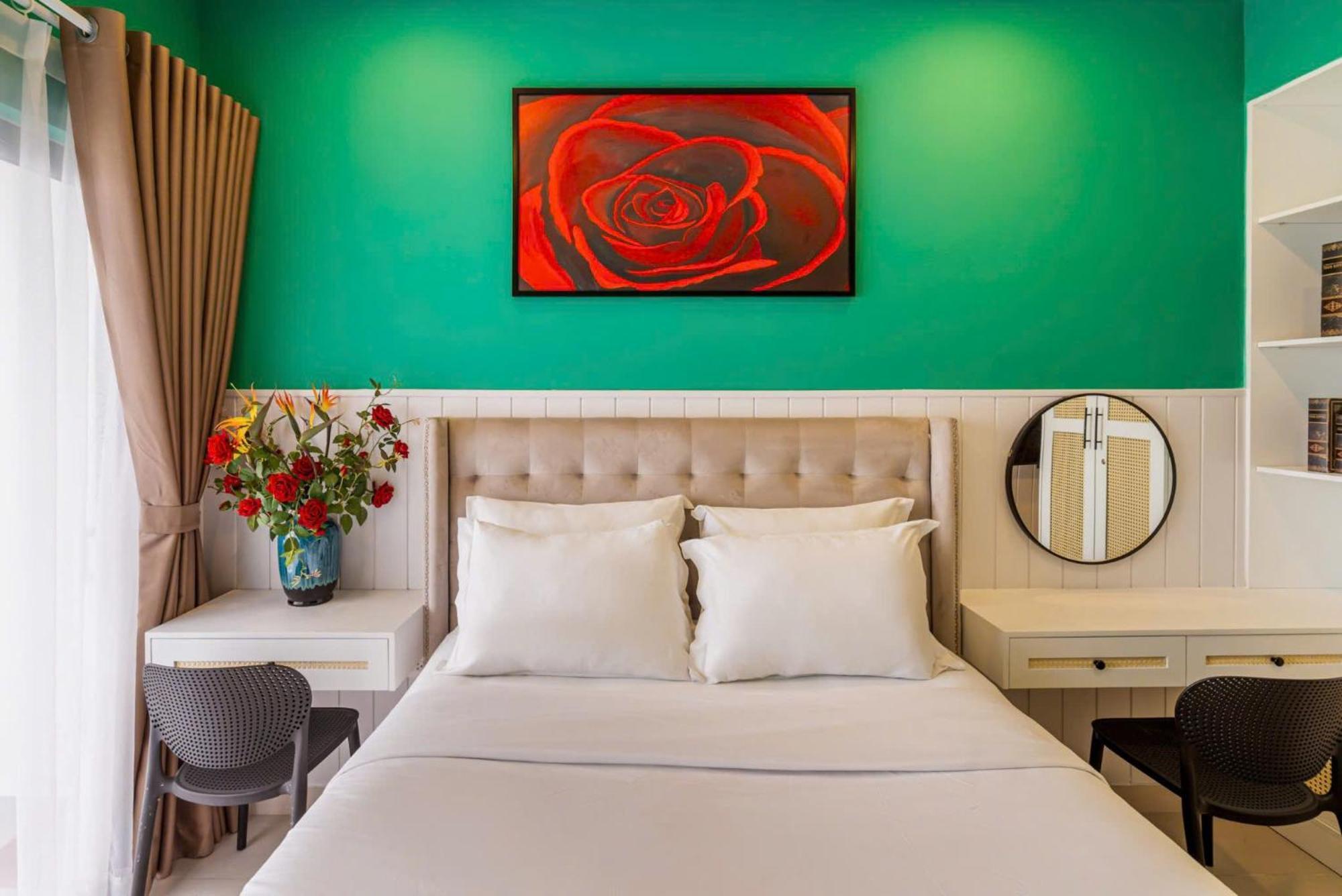 Aris Soho Balcony Saigon District 1 * Ho Chi Minh City