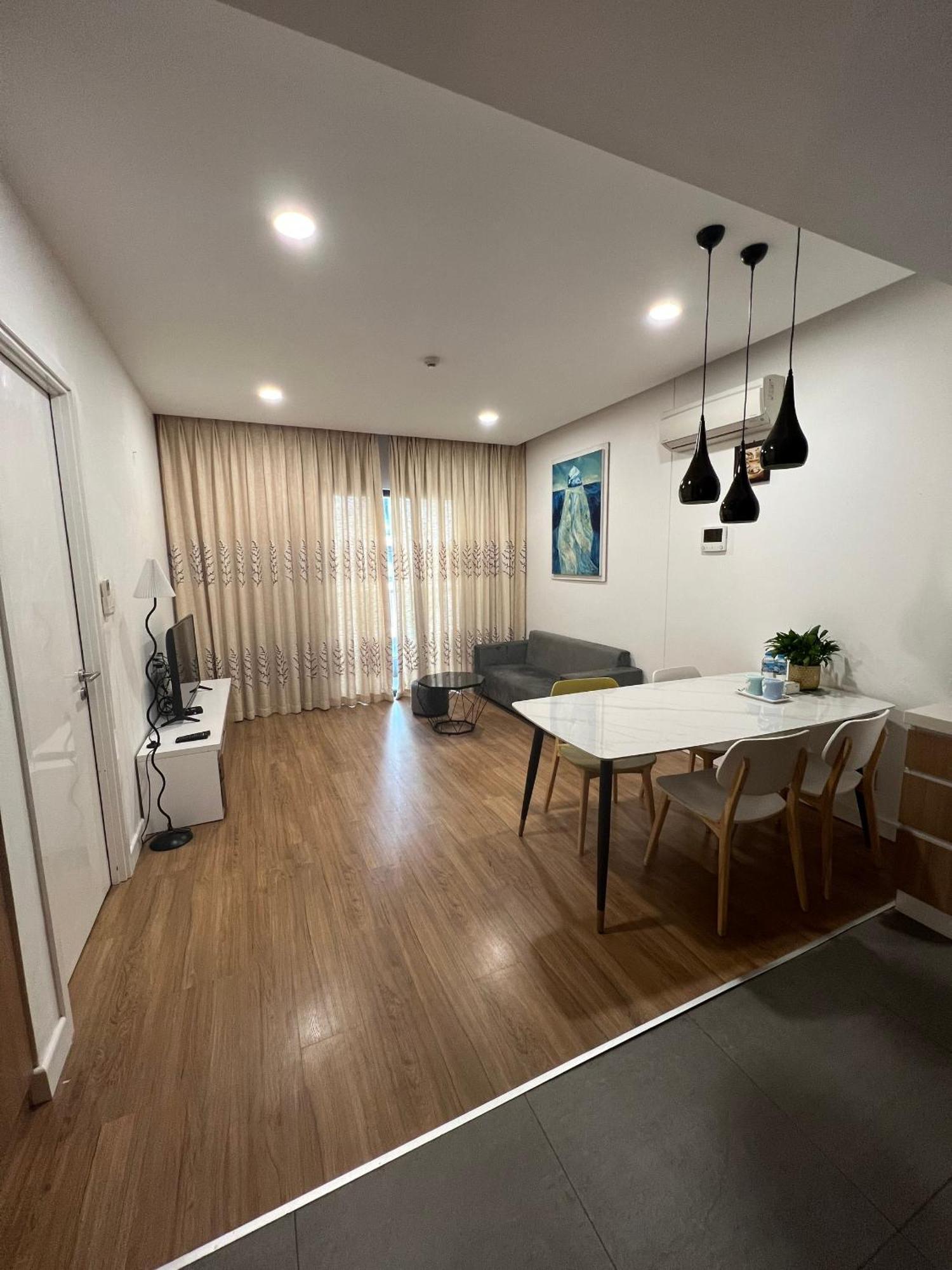 Serviced At Republic Plaza - Pool & View, Near T3 Airport Tan Son Nhat * Ho Chi Minh City
