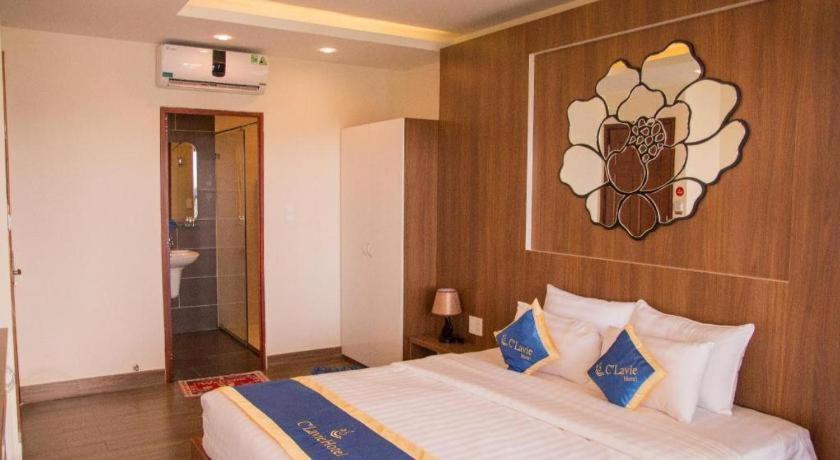 Hotel C'lavie - Saigon Airport 2*
