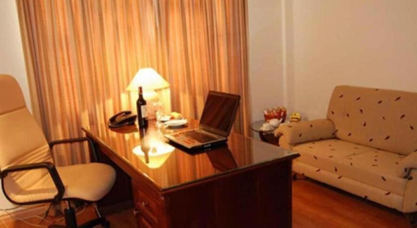 Golden Ant Hotel