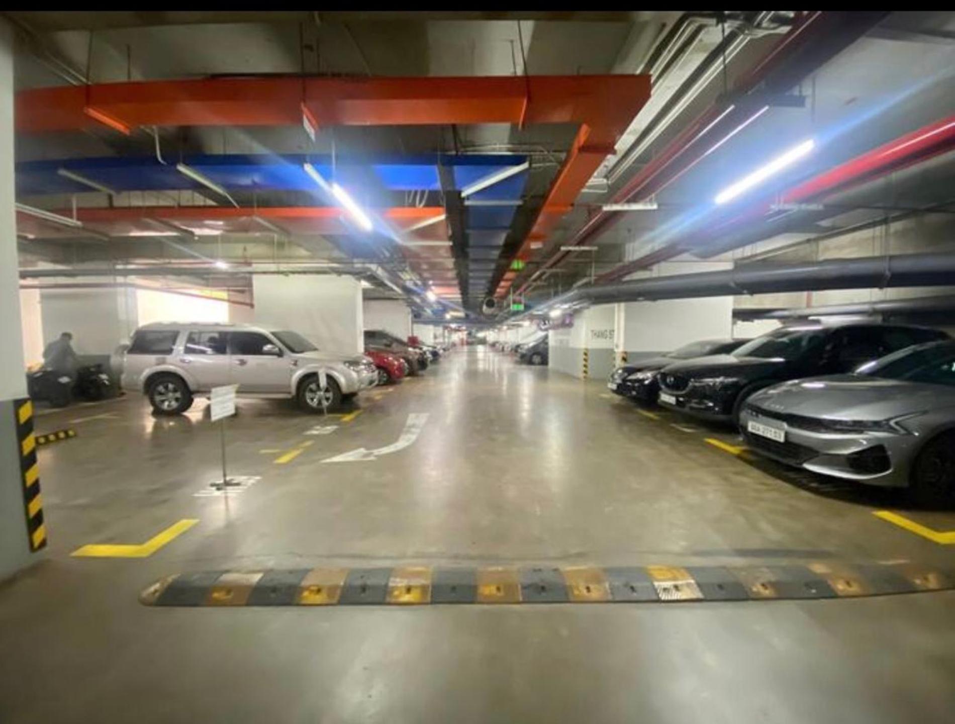 Căn hộ Zo Rivergate Center Free Pool TP. Hồ Chí Minh