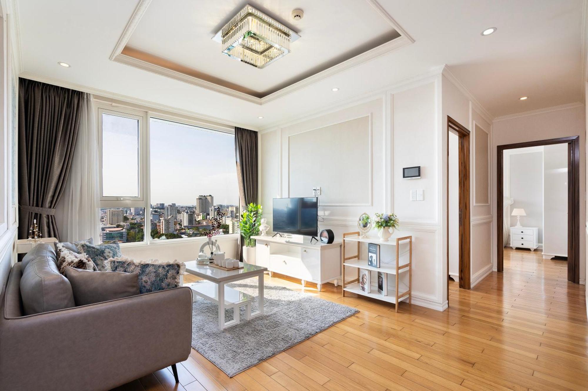 2br 3br Luxury Sky Pool