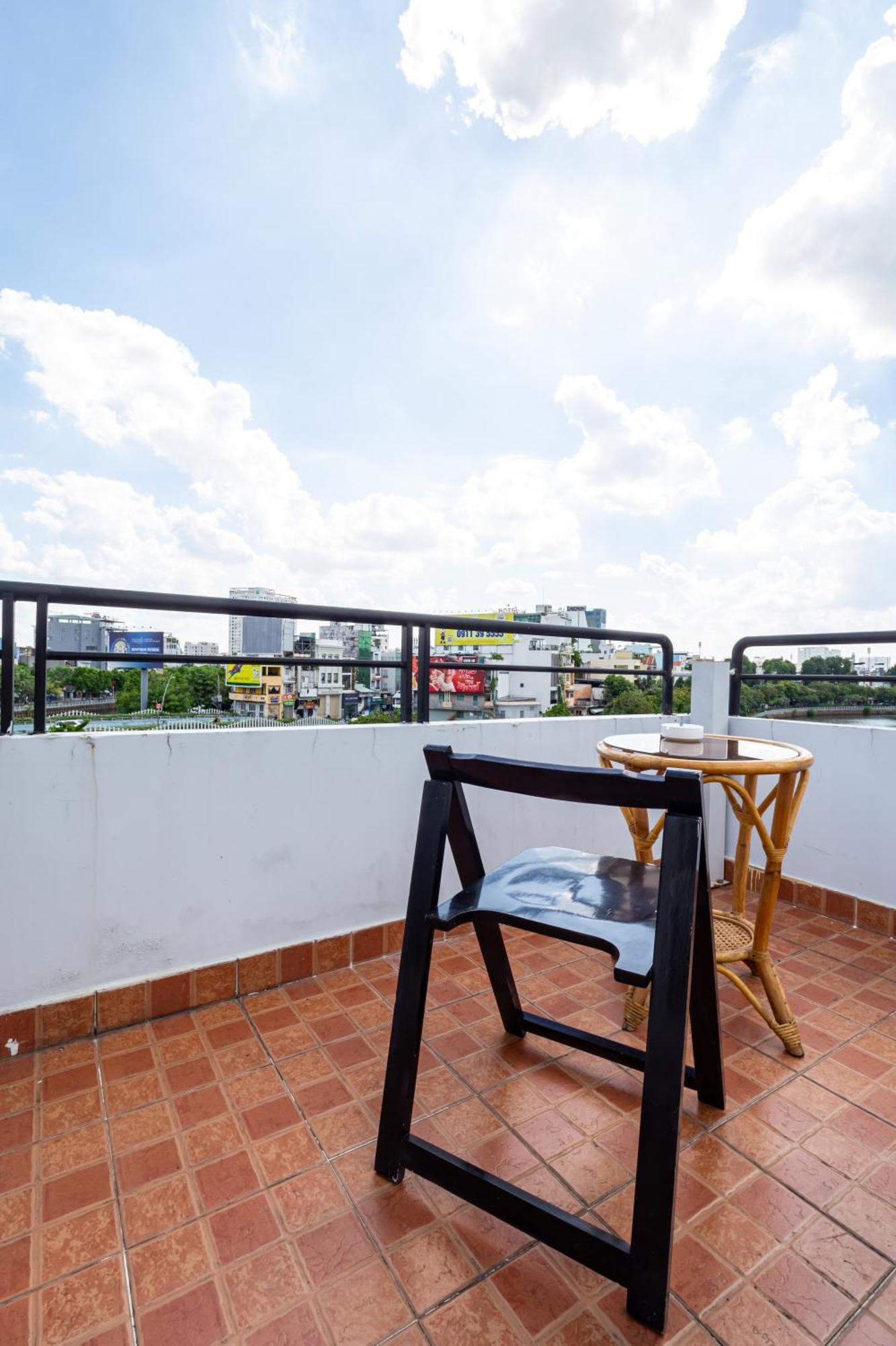 Apartment Cozy Riverview Of Livinginn *