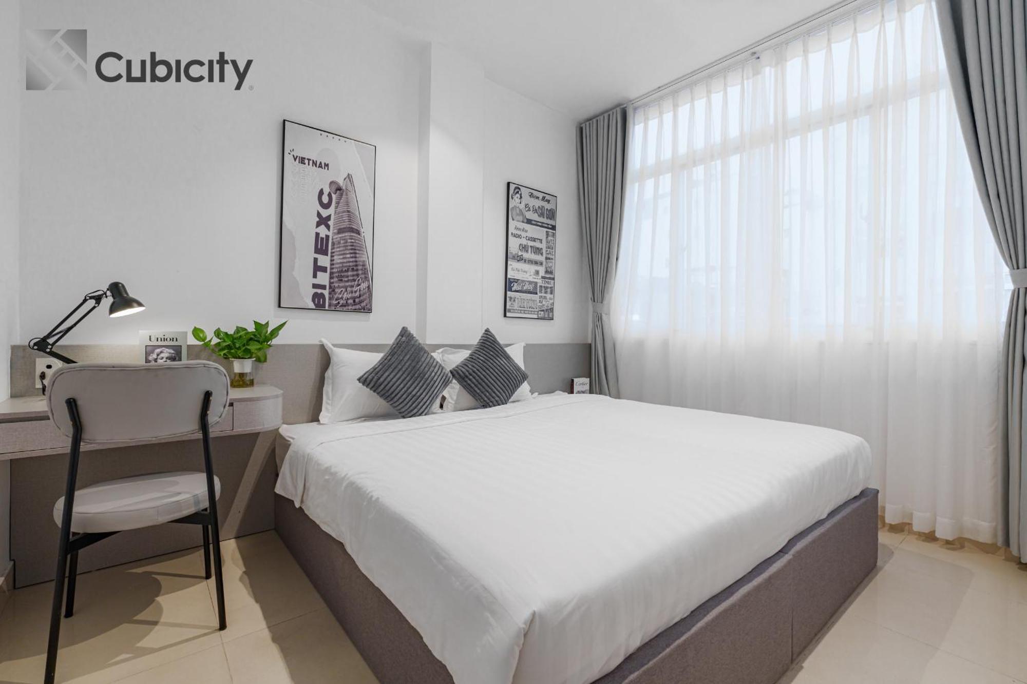 Cubicity De Tham Hotel