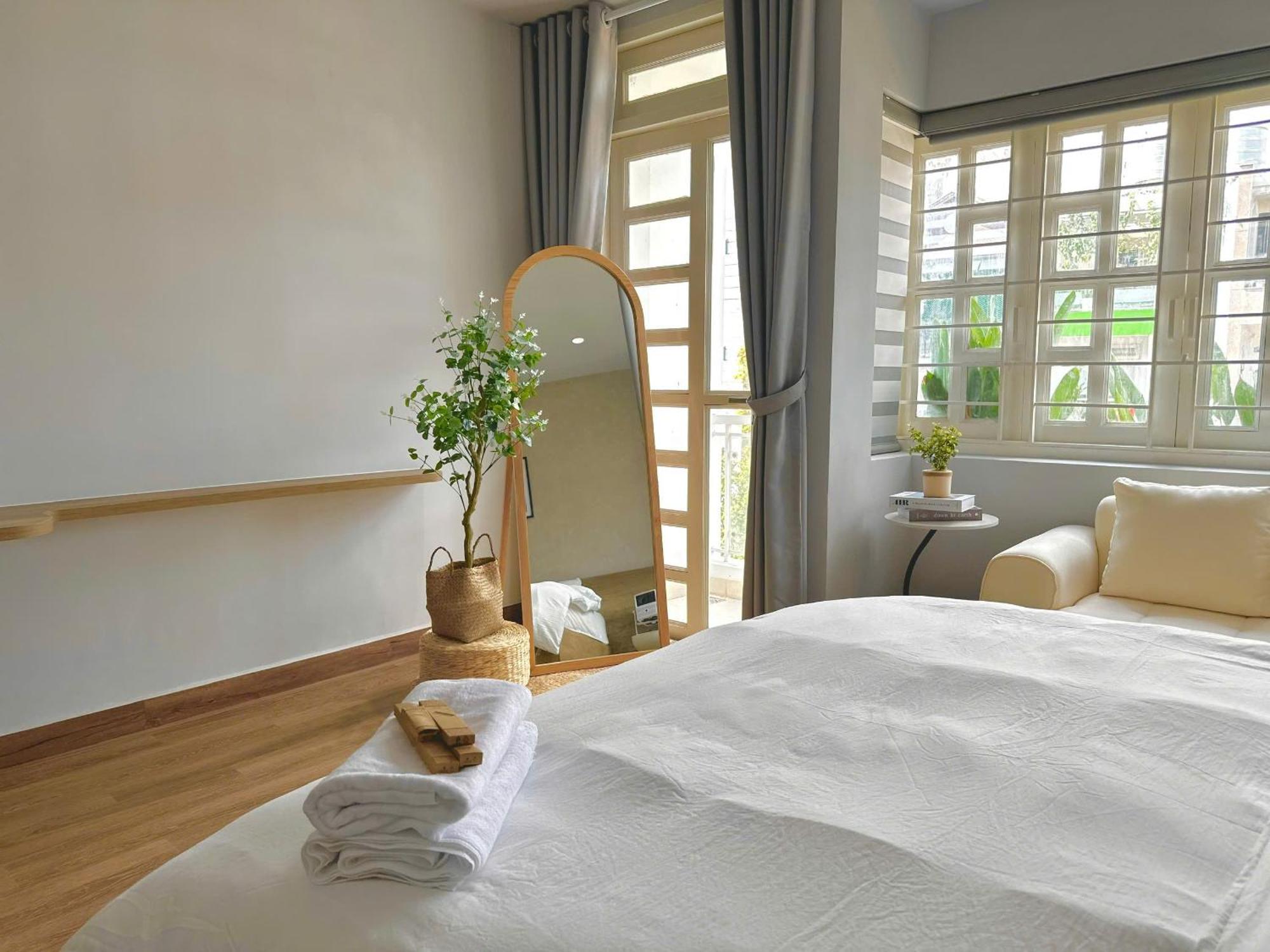 Love hotel Zenhomestay - Truong Son, Quan 10 Ho Chi Minh City