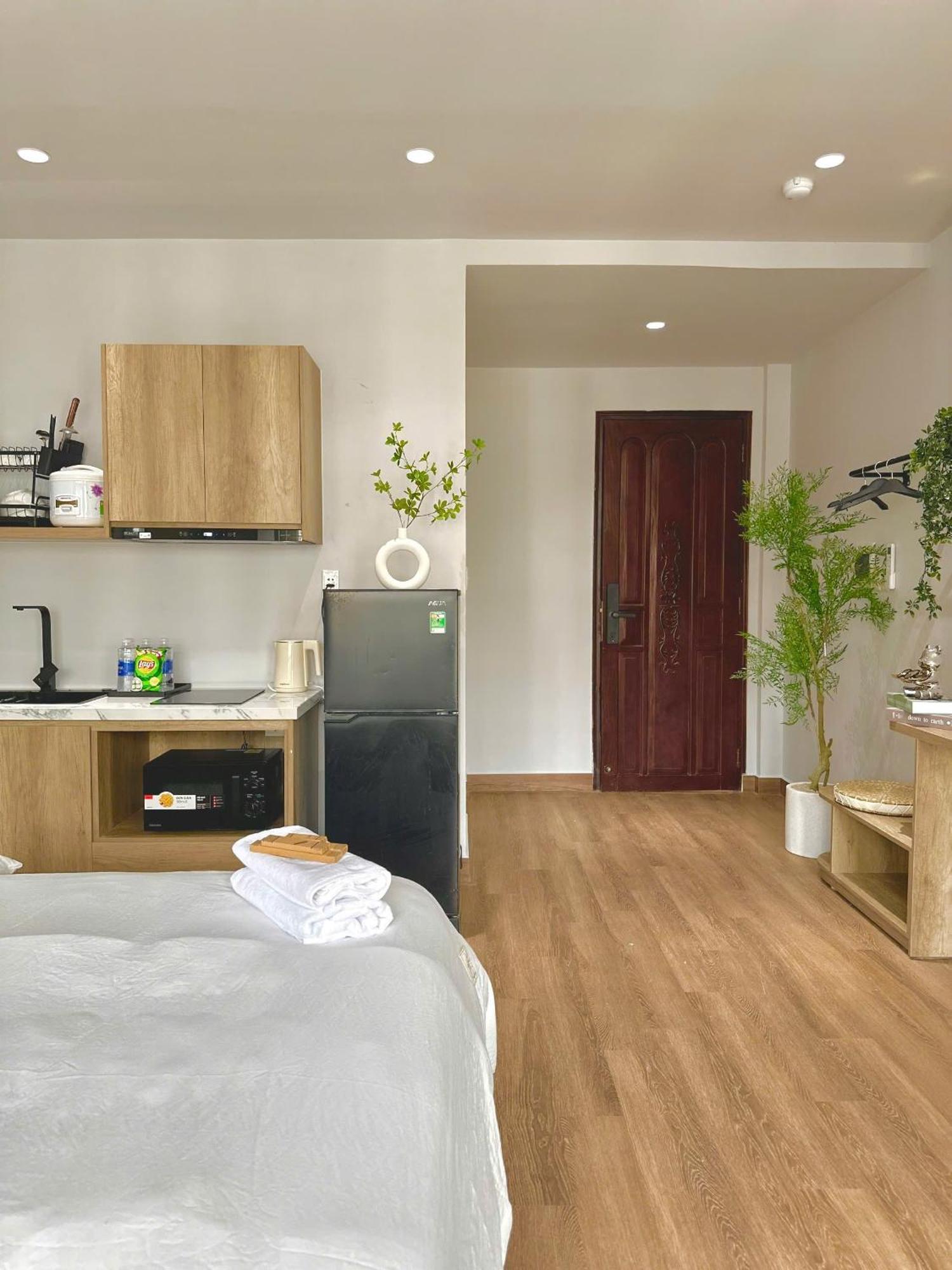 Zenhomestay - Truong Son, Quan 10 Love hotel *