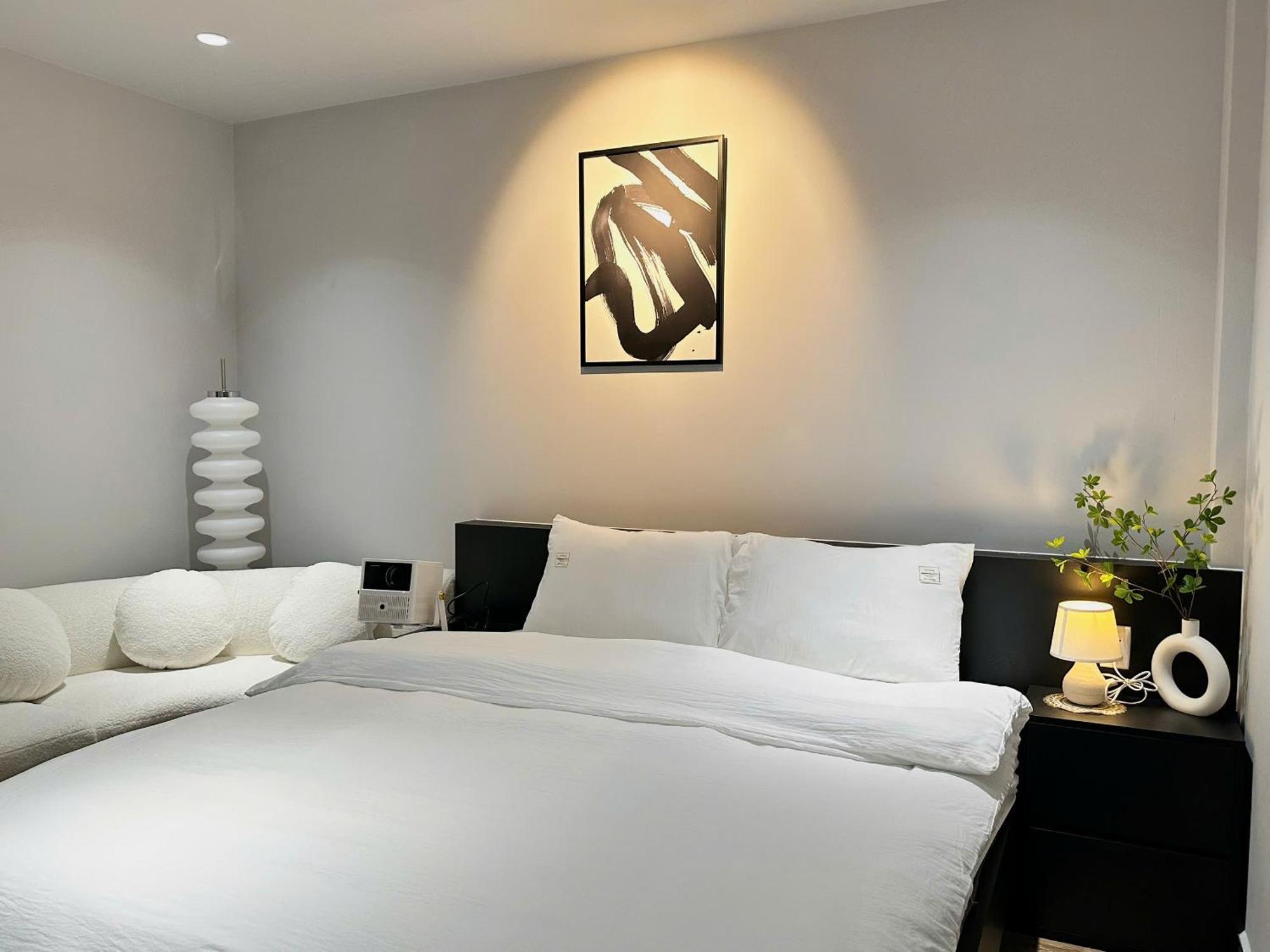Zenhomestay - Truong Son, Quan 10 Ho Chi Minh City