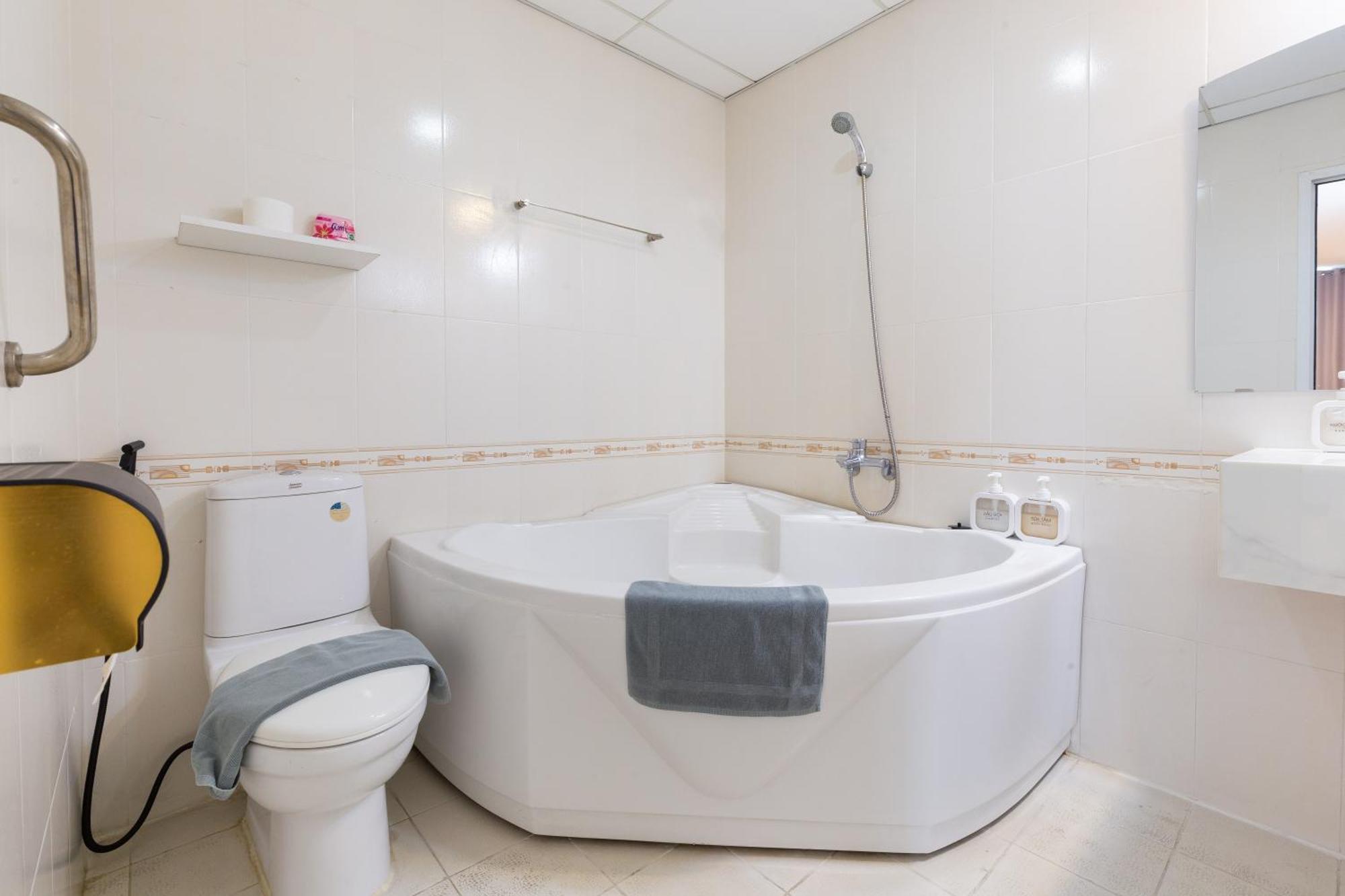 Premium Lumiere Hotel 3*