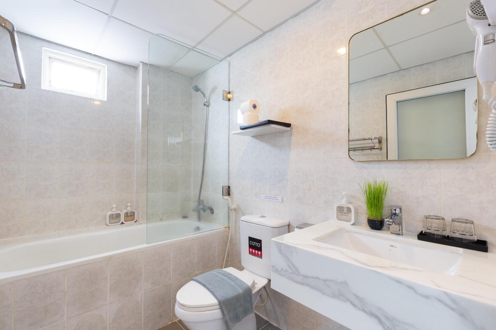 Premium Lumiere Hotel Ho Chi Minh City