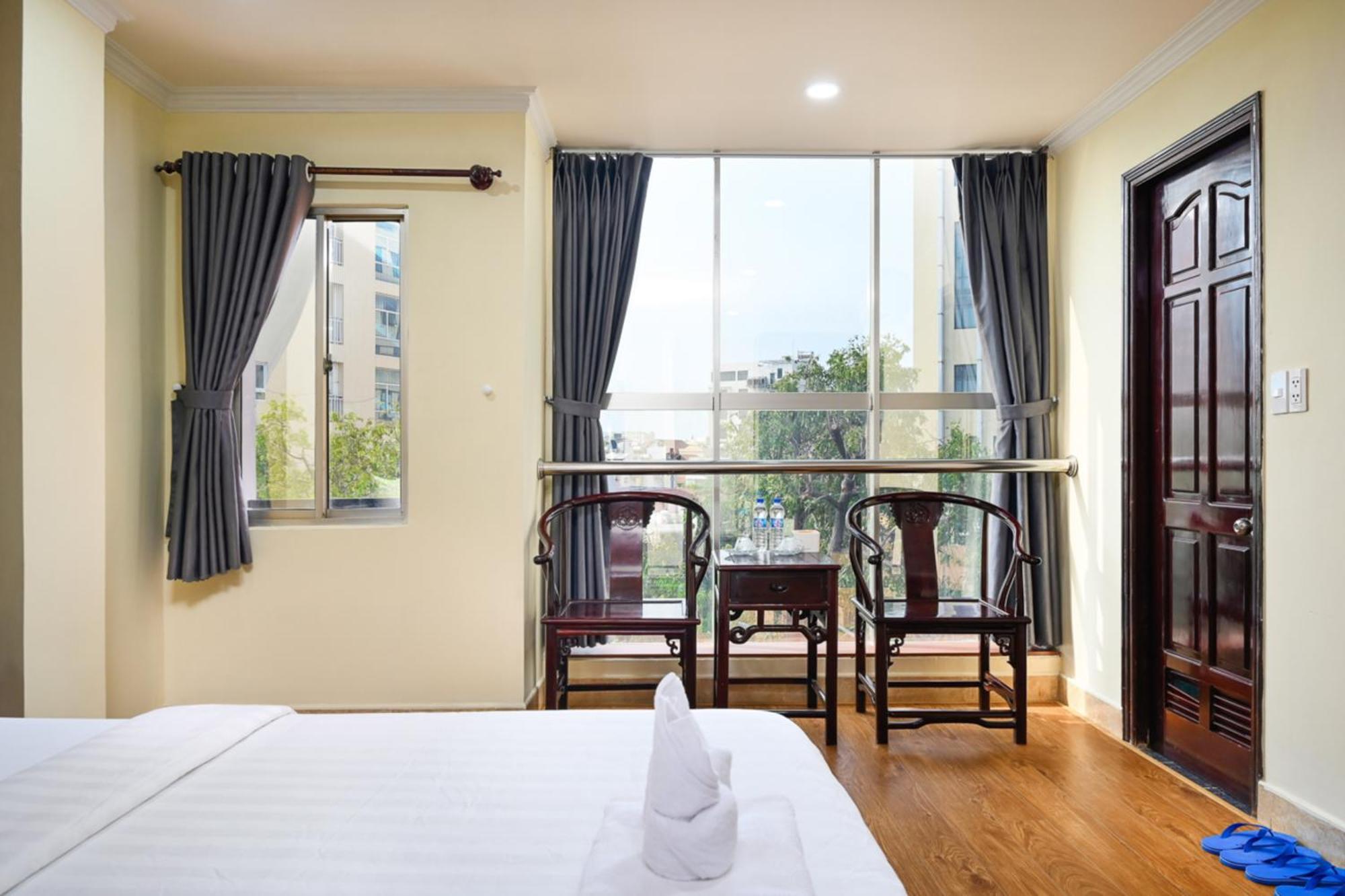 Hotel Rainbow Airport Bandar Ho Chi Minh