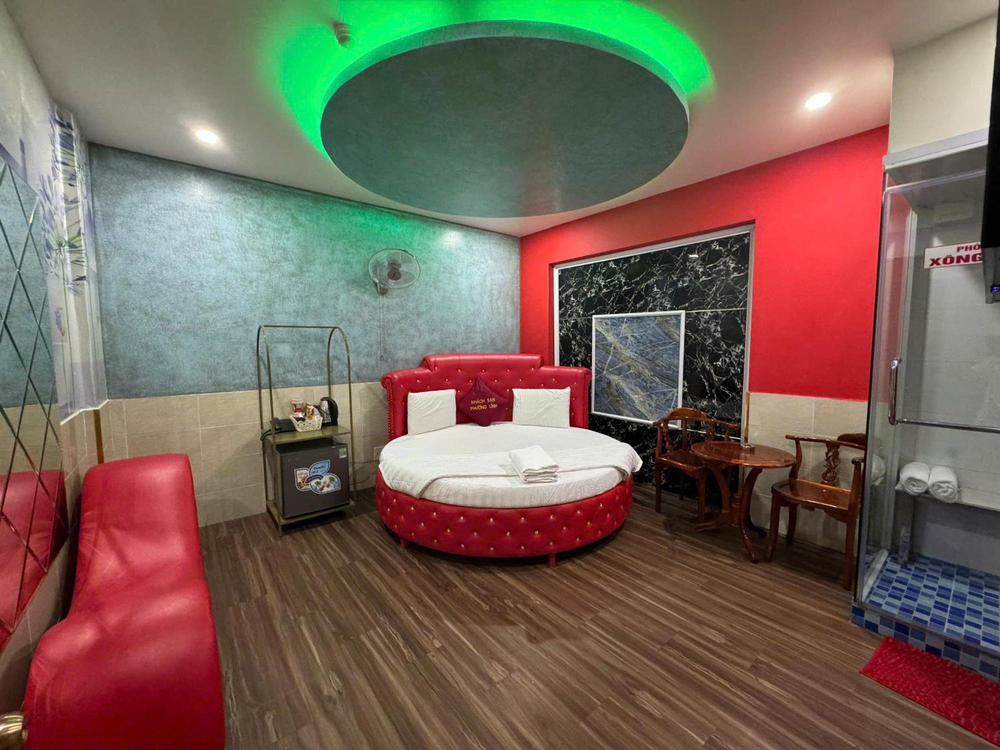 Khach San Phuong Linh 2 Hotel *