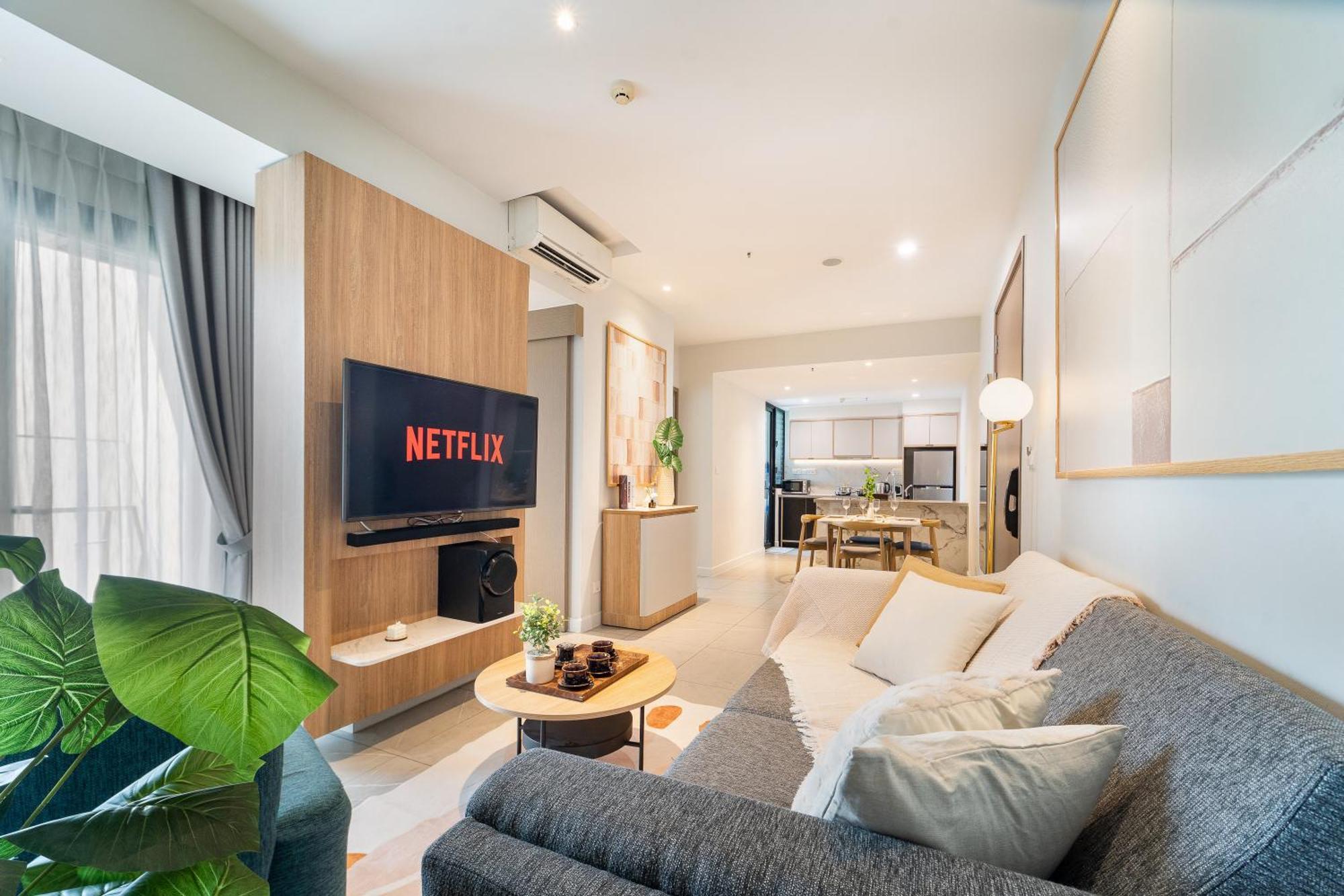 Apartment Modern District 1 2br&3br D1&zenity Outdoor Jacuzzi Pool Ho Chi Minh City