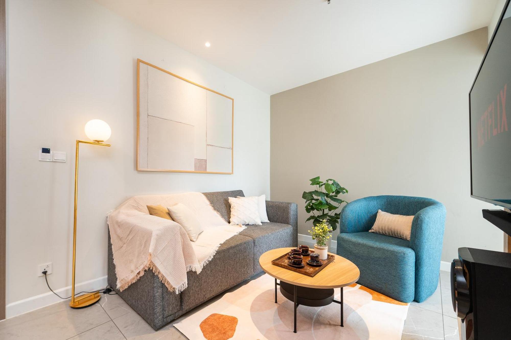 Modern District 1 2br&3br D1&zenity Outdoor Jacuzzi Pool * Ho Chi Minh City