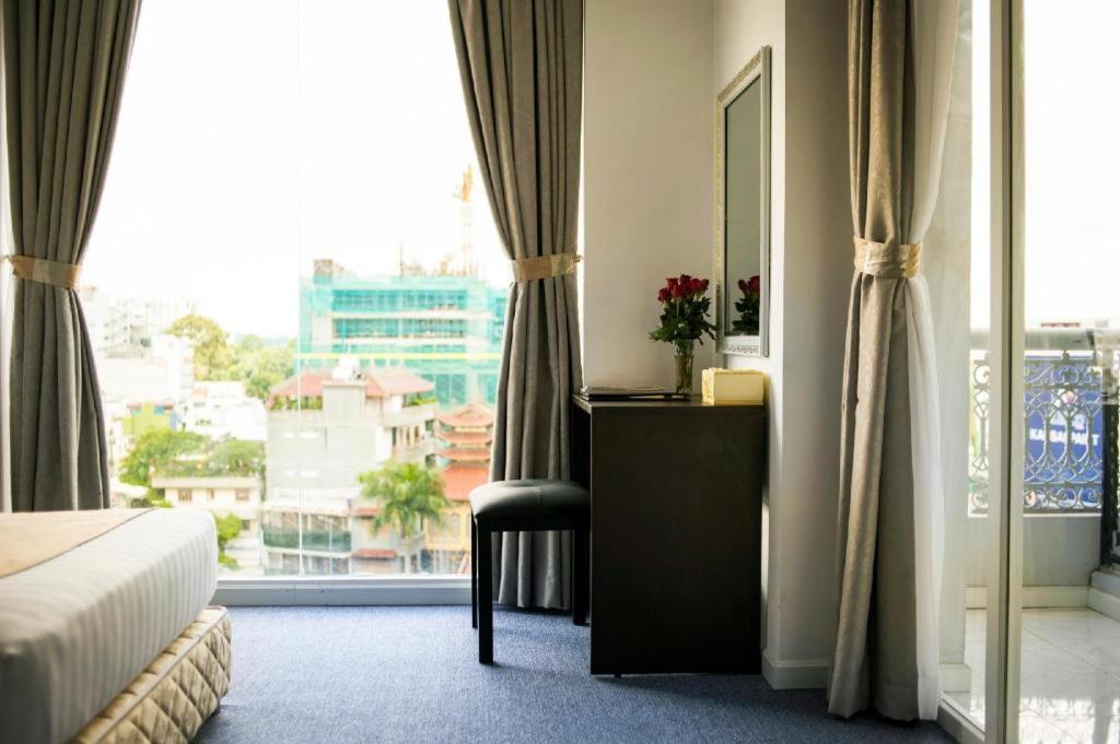 Golden Crown Saigon 3* Bandar Ho Chi Minh