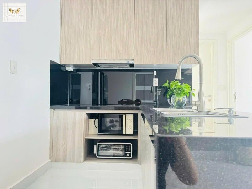The Lumiere Riverside Vip Apartment *