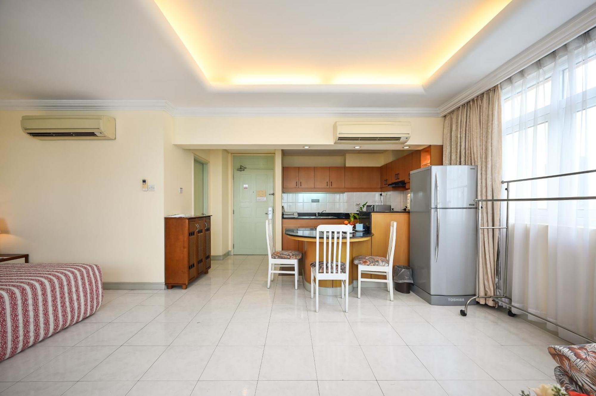 Cityview Serviced & Ho Chi Minh City