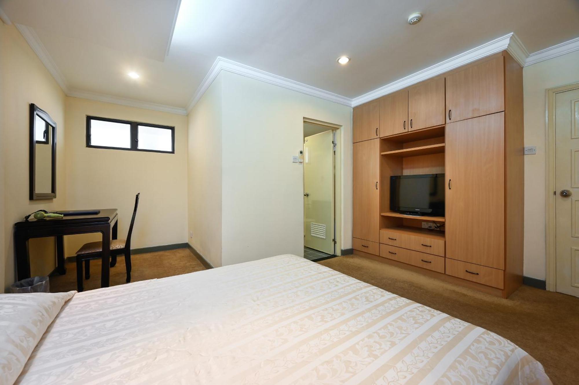 Cityview Serviced & Ho Chi Minh City
