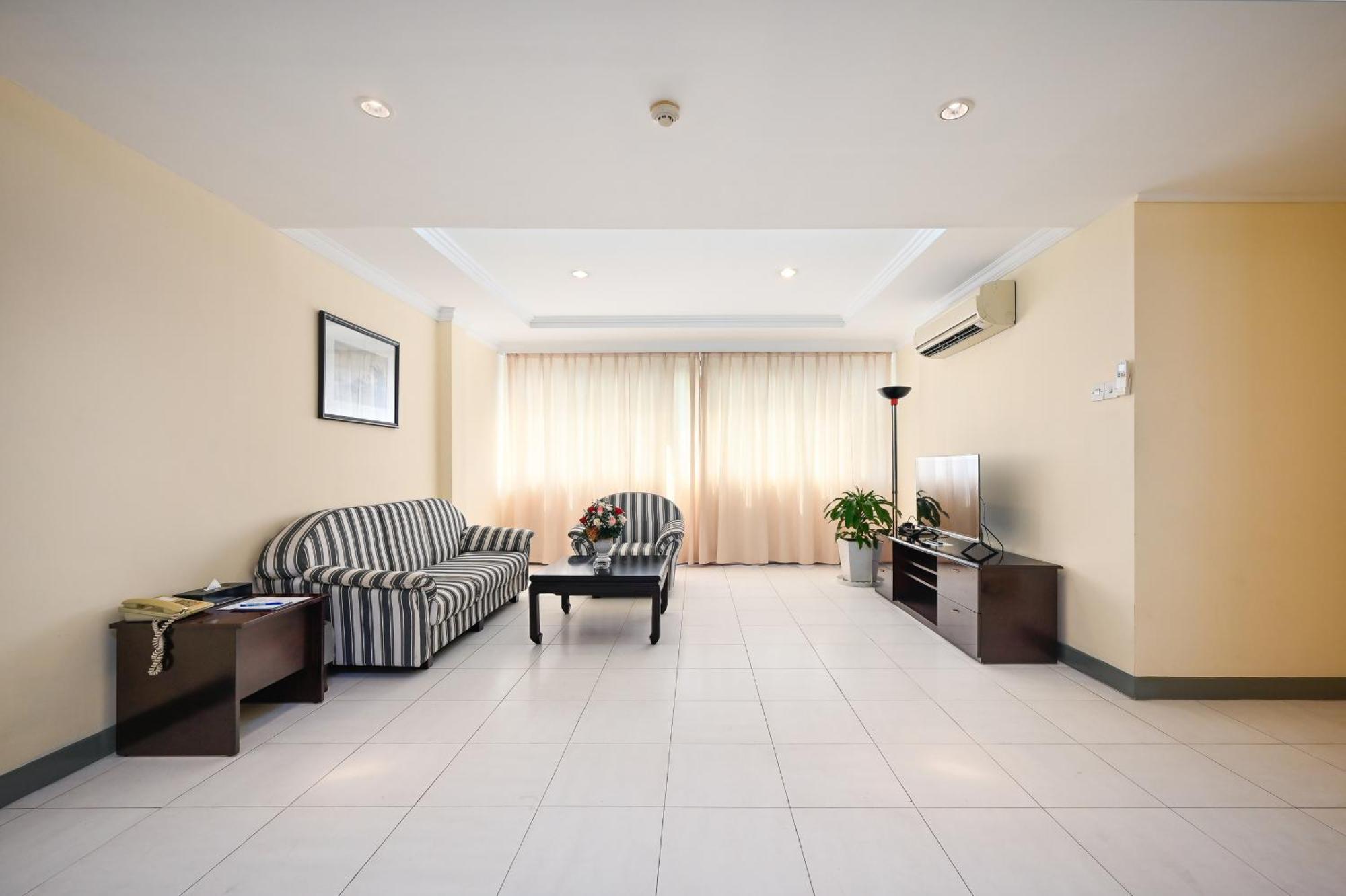 Cityview Serviced & 3*