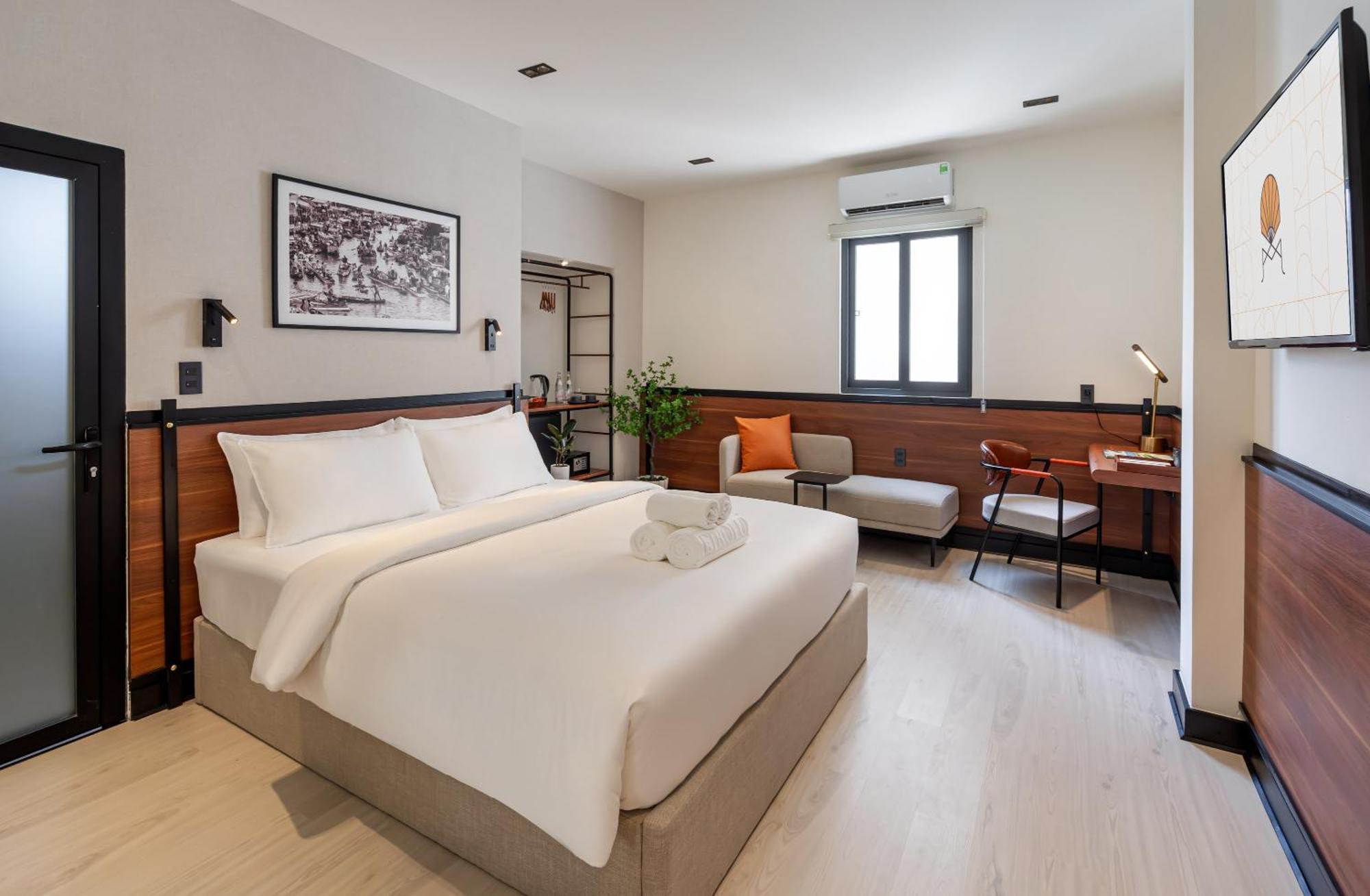 Metrolux Contemporary