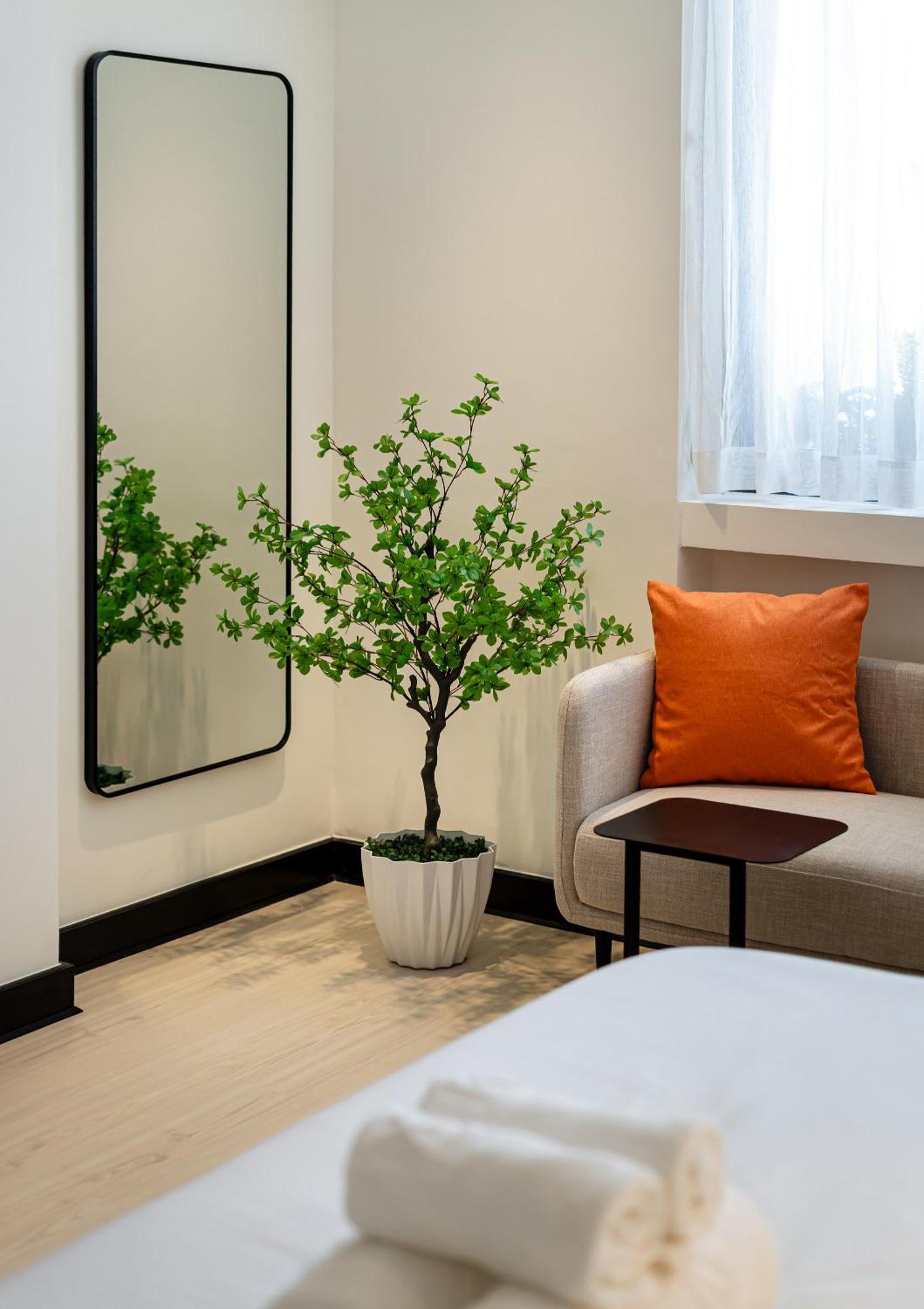 Hotel Metrolux Contemporary Ho Chi Minh City